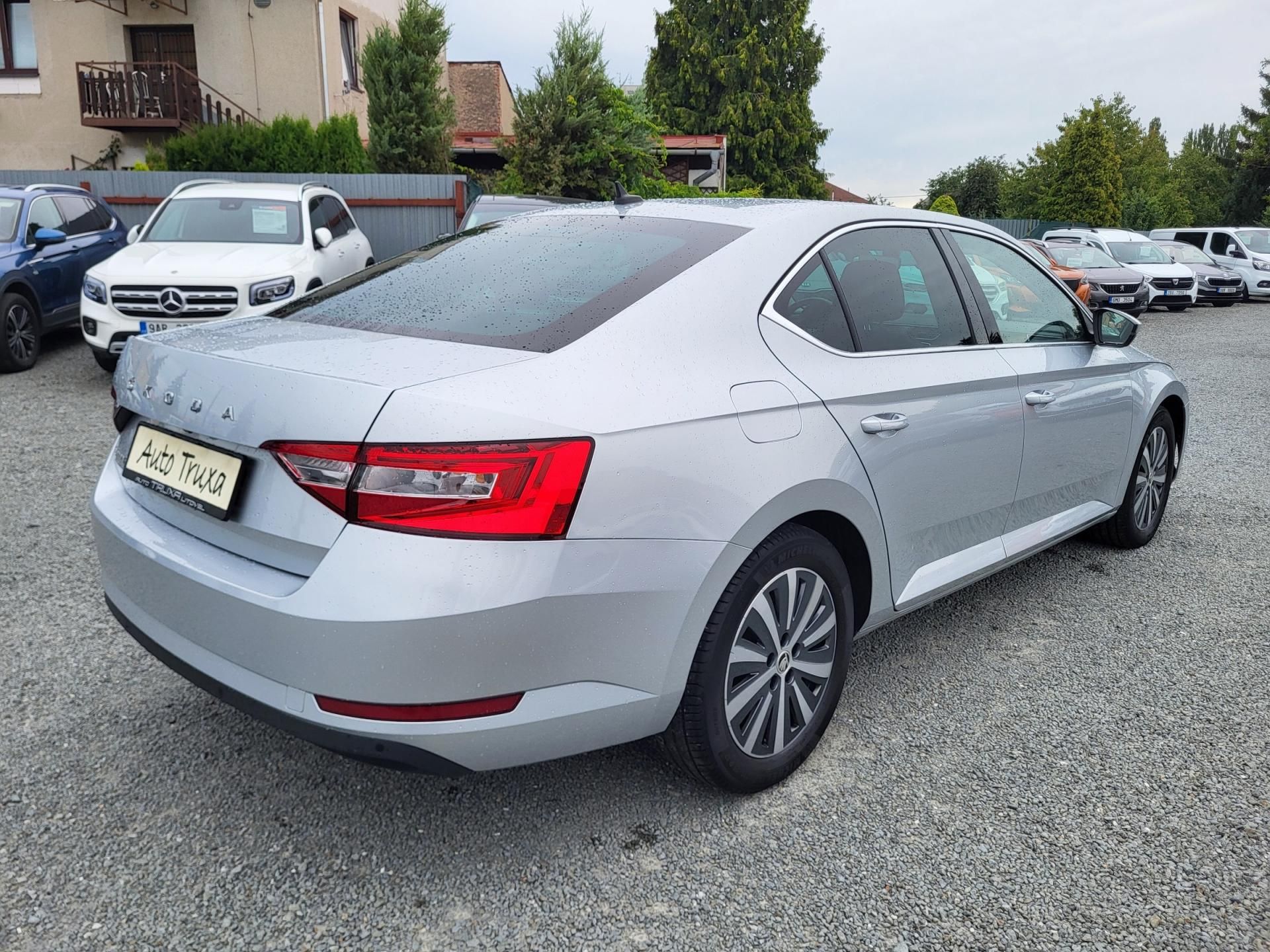 Škoda Superb, III FL 2.0 TDi DSG STYLE+ *ČR - fotka 4