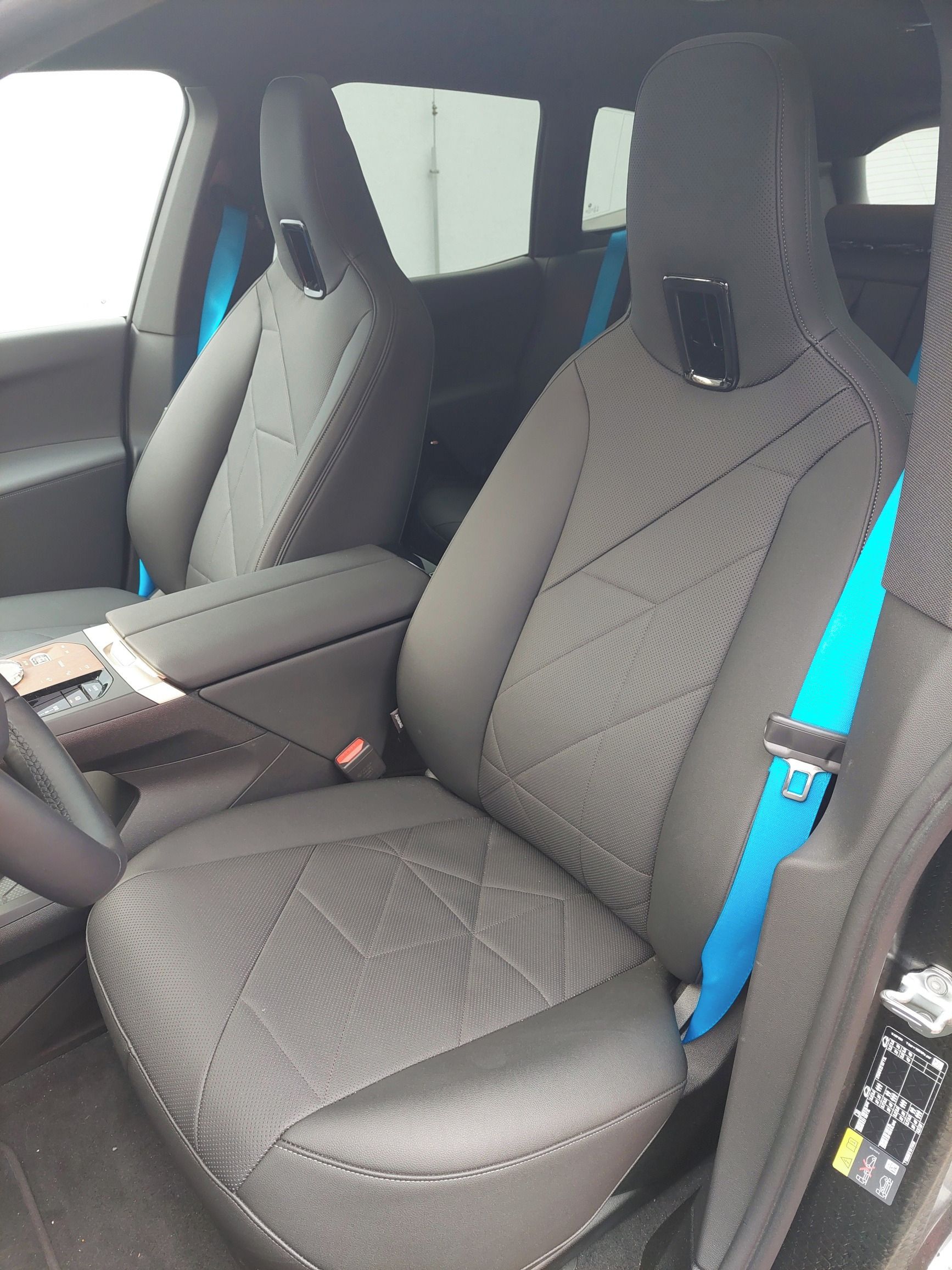 BMW iX - fotka 6