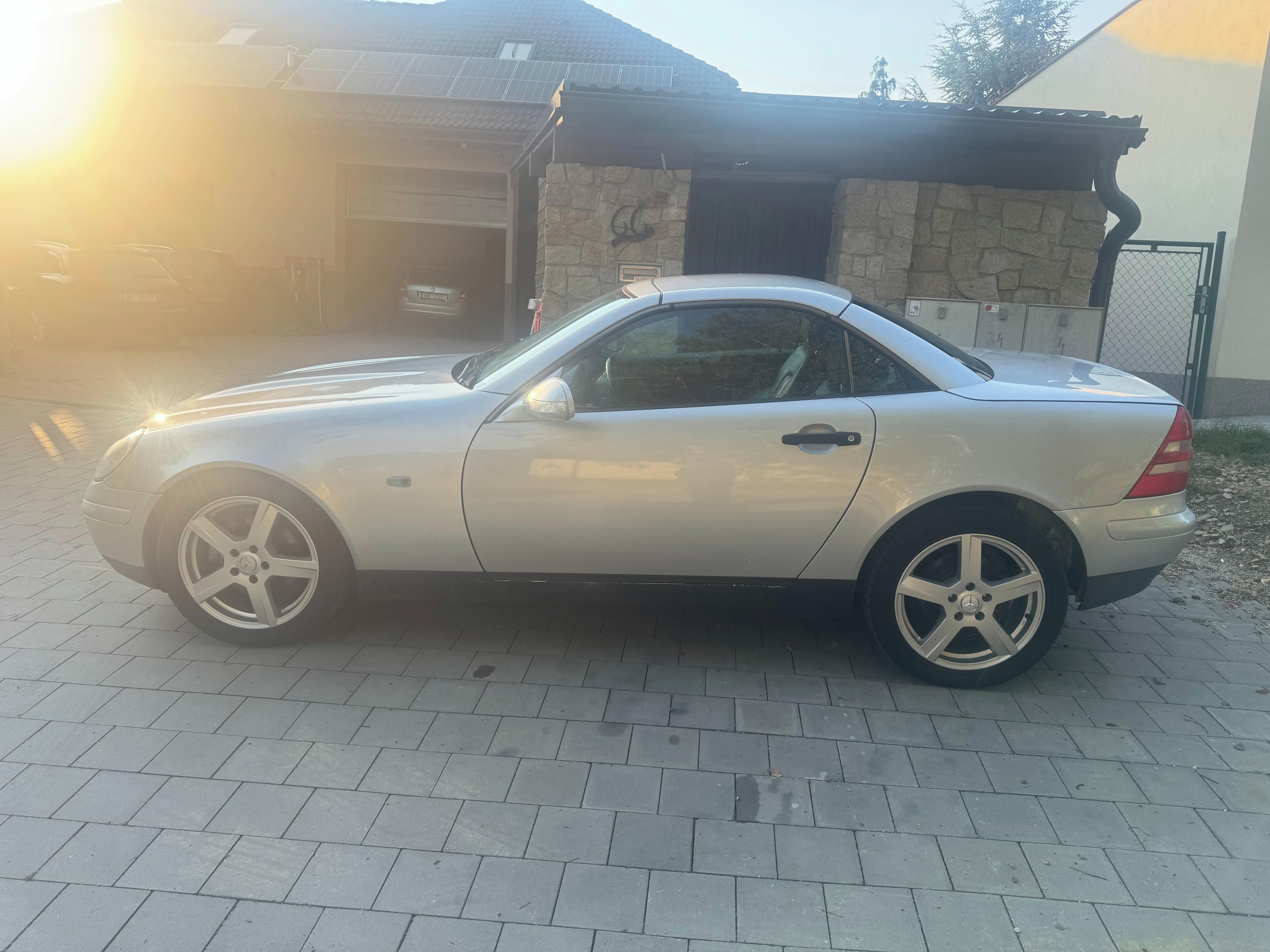 Mercedes-Benz SLK, Mercedes SLK 200 kabriolet - fotka 6