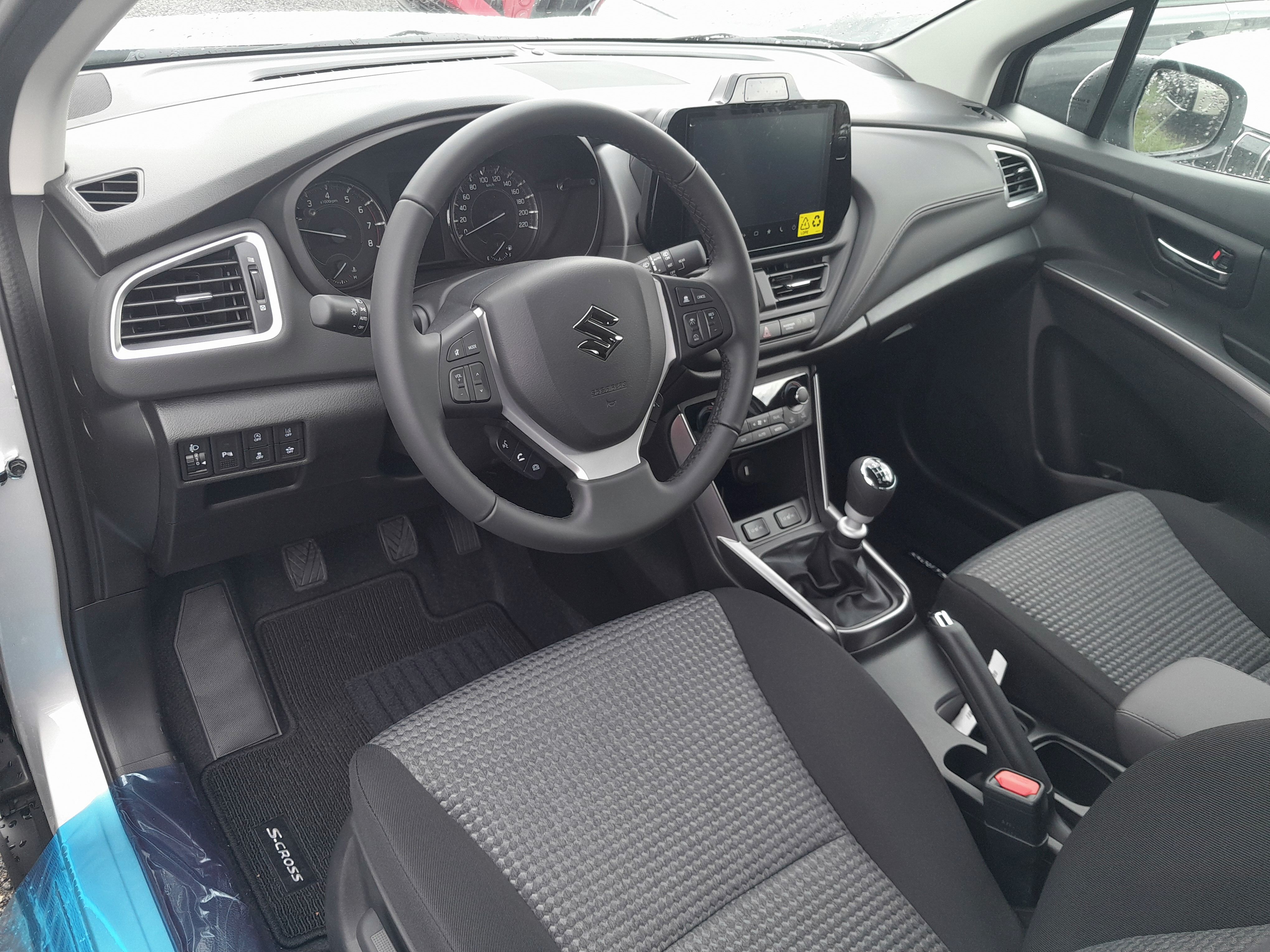 Suzuki S-Cross, 1,4 PREMIUM - fotka 6