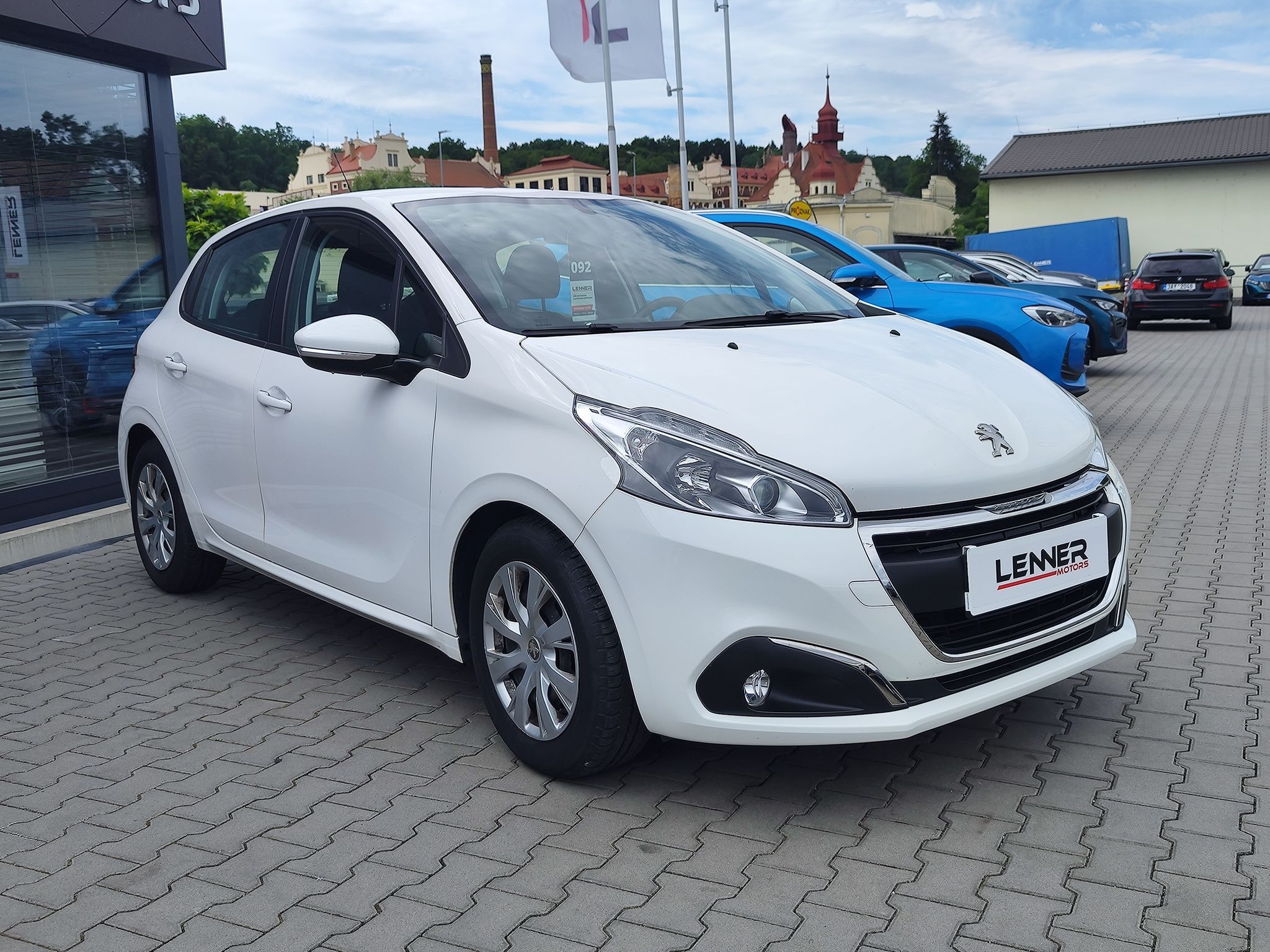 Peugeot 208, 1.2 PureTech/61kW Active - fotka 3