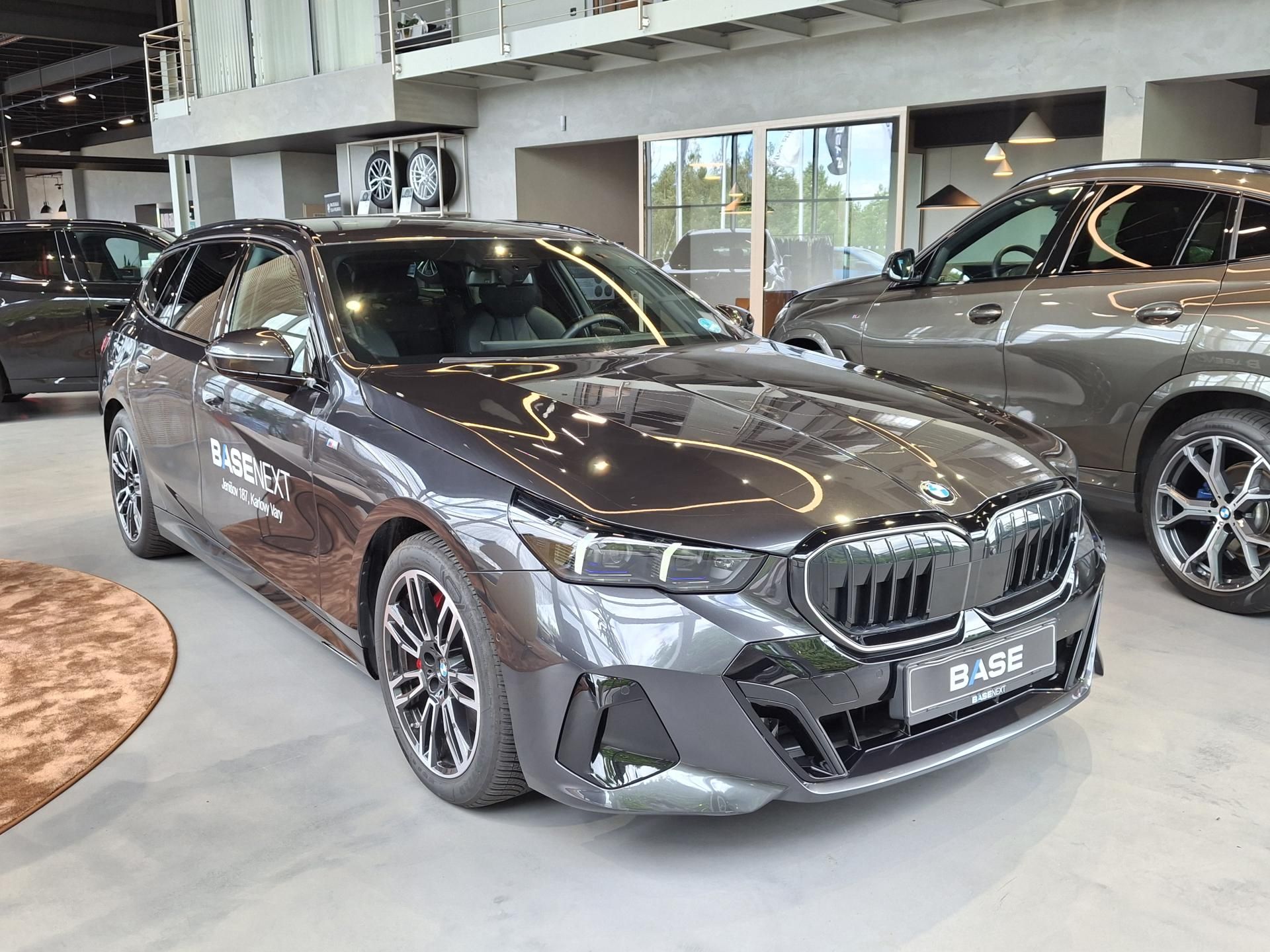 BMW Řada 5, 540d xDrive Touring M-Sport