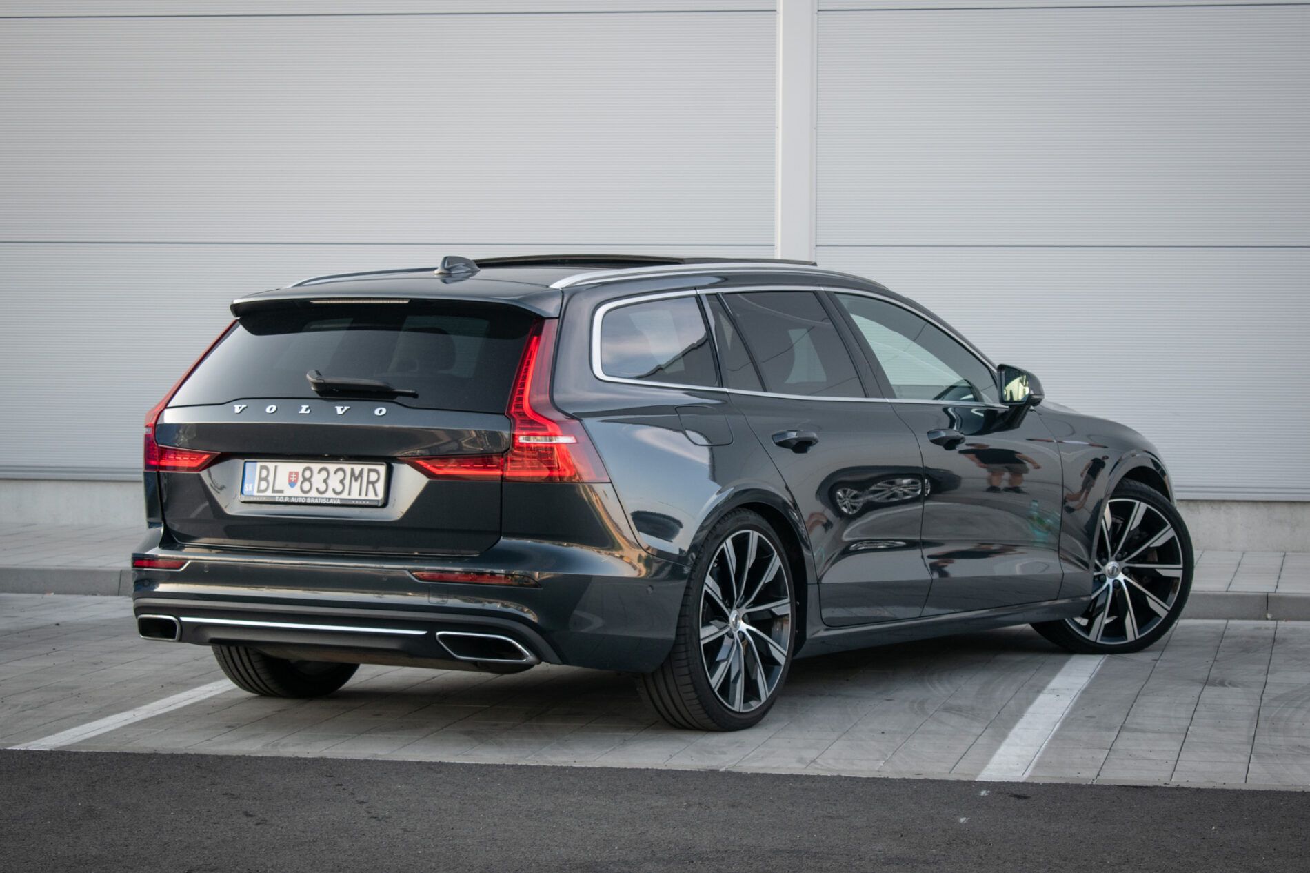 Volvo V60 - fotka 6