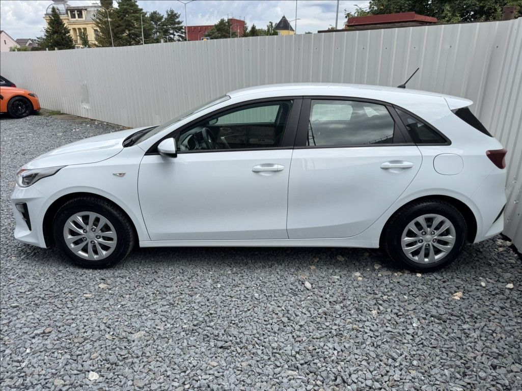Kia Cee´d, 1,0 T-GDi FRESH DPH 1.maj. ČR - fotka 4