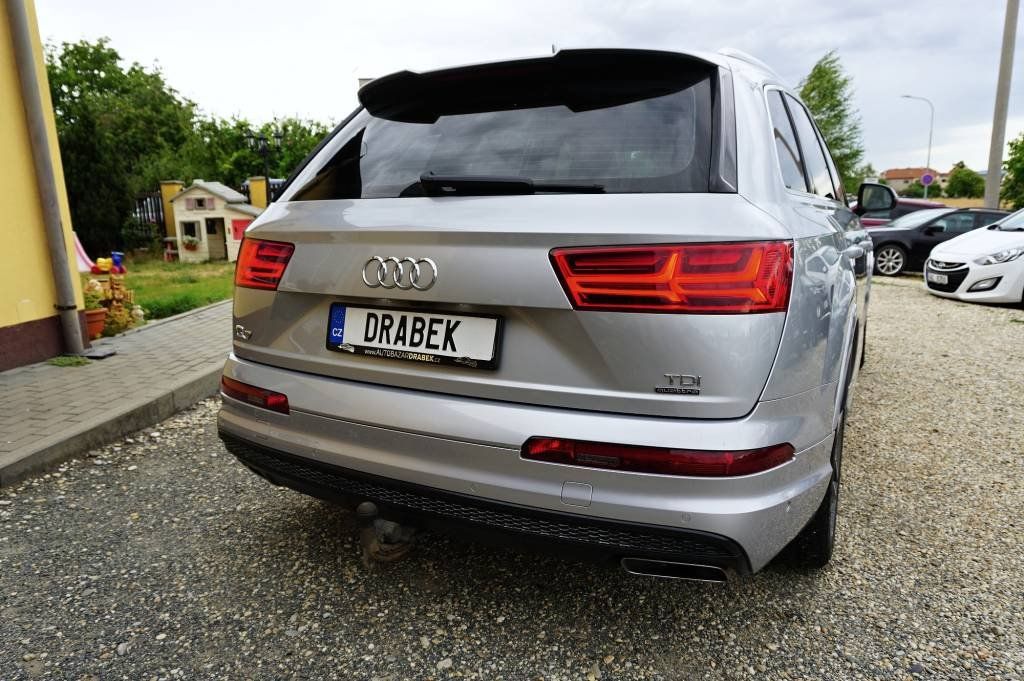 Audi Q7, S-LINE 3,0 TDI 200 kW - fotka 5