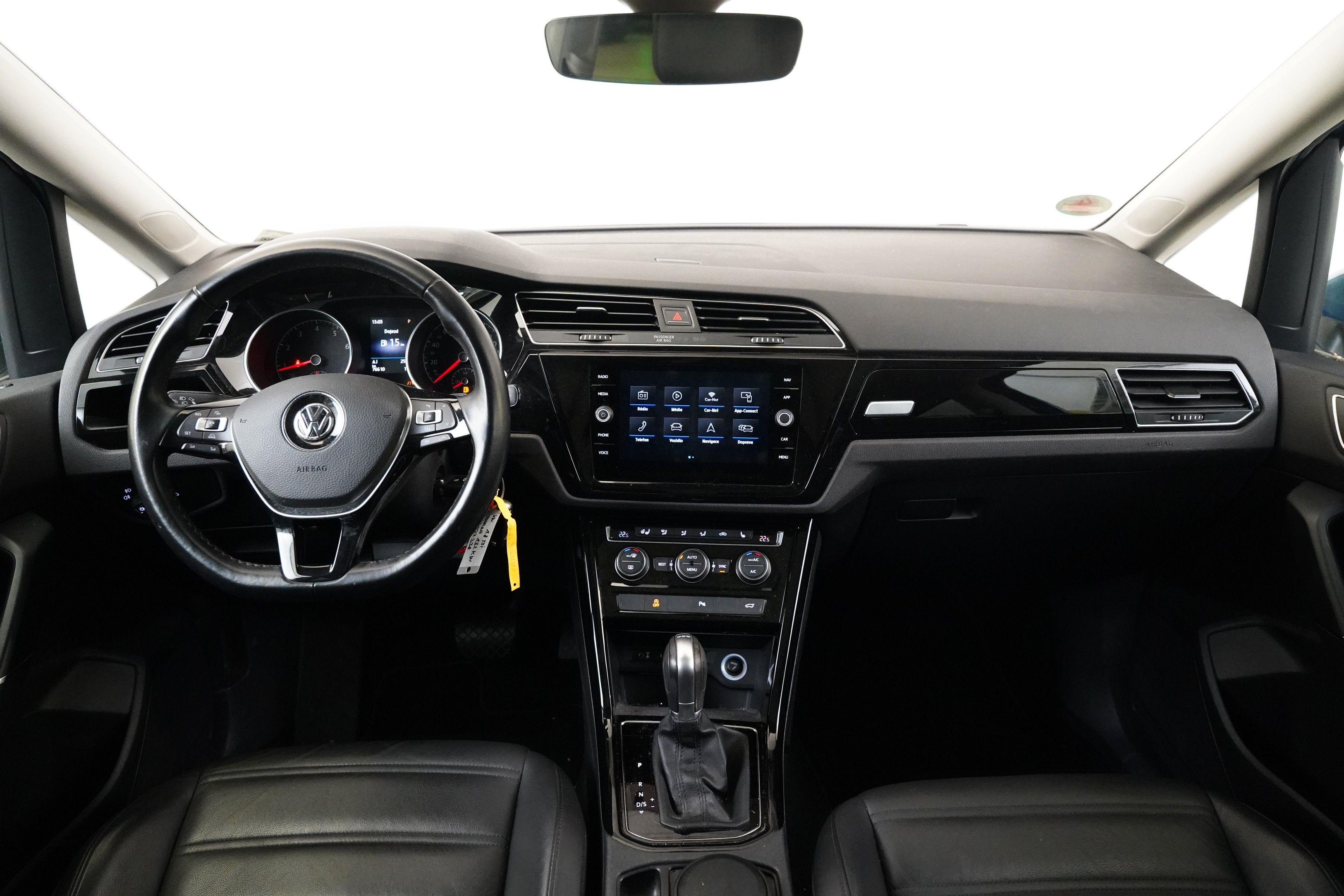 Volkswagen Touran, 1.8 TSI 132 kW DSG Highline - fotka 6