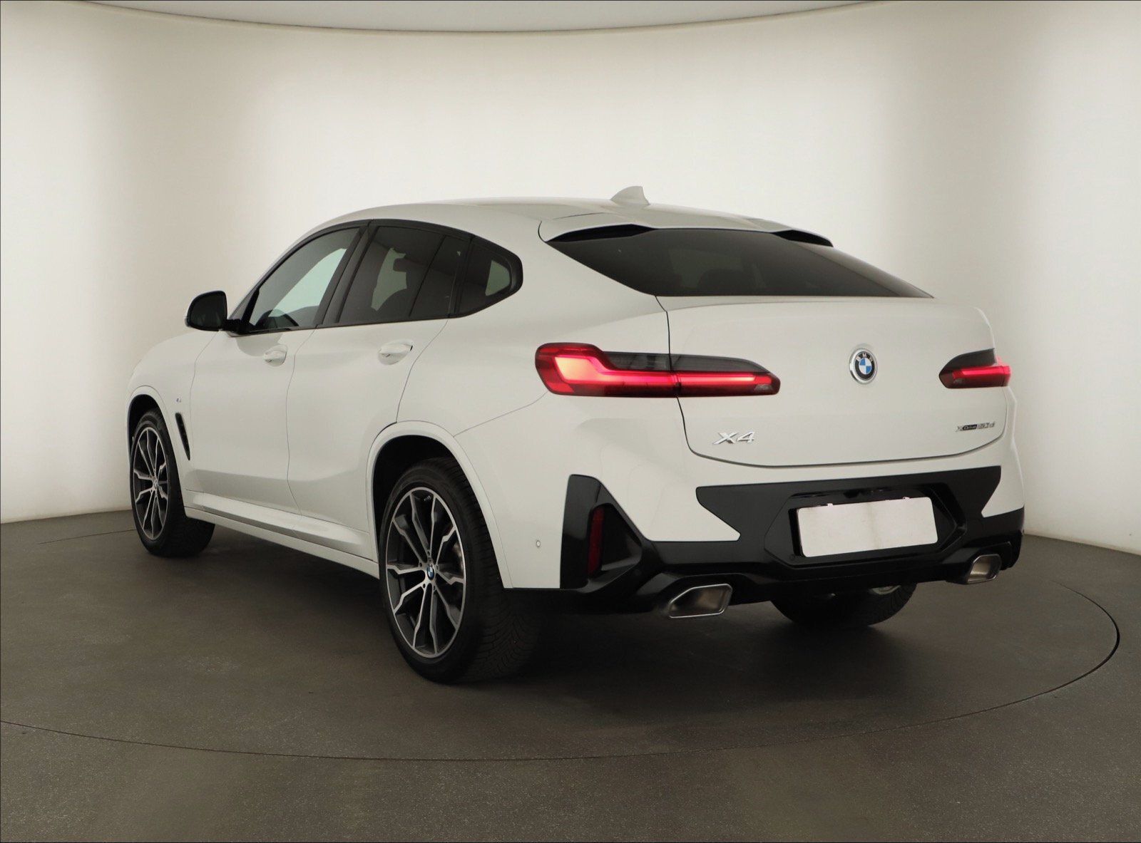 BMW X4, xDrive20d, DPH, Tažné, ACC, ČR - fotka 4