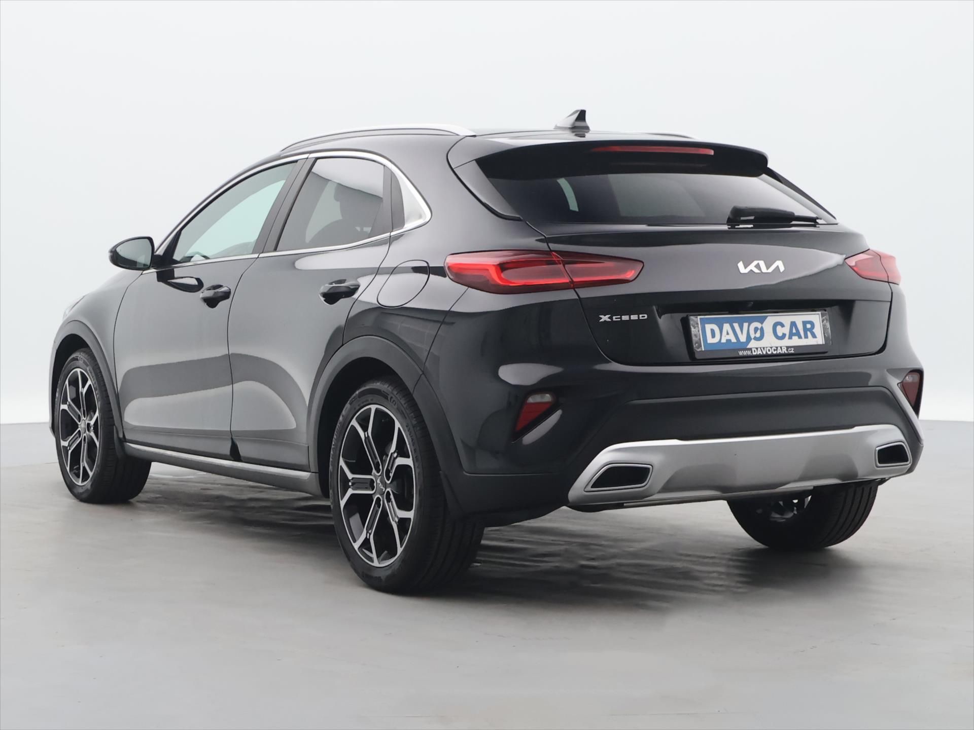 Kia XCee´d, 1,5 T-GDI 118kW Top CZ - fotka 5