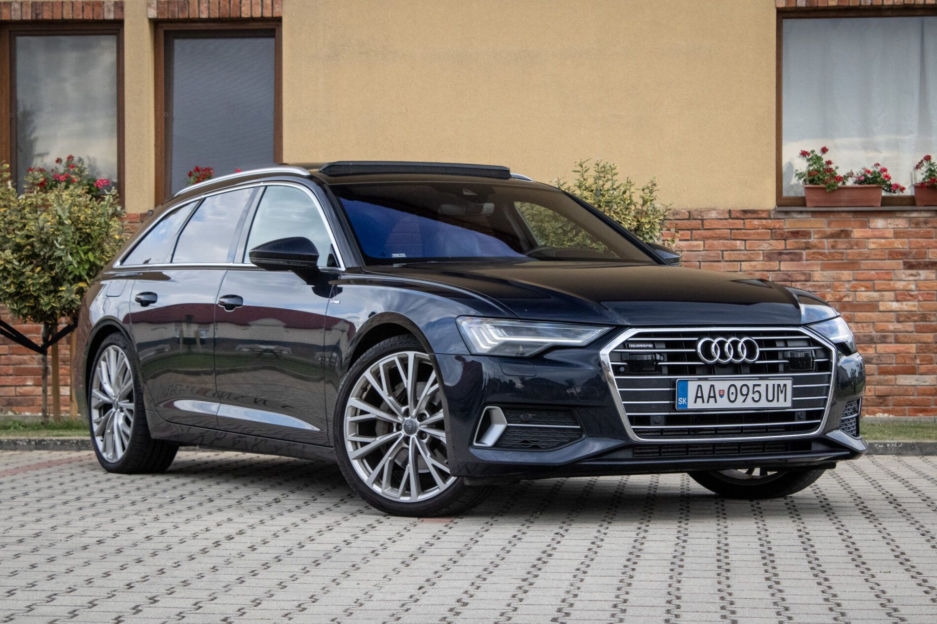Audi A6 Avant - fotka 3