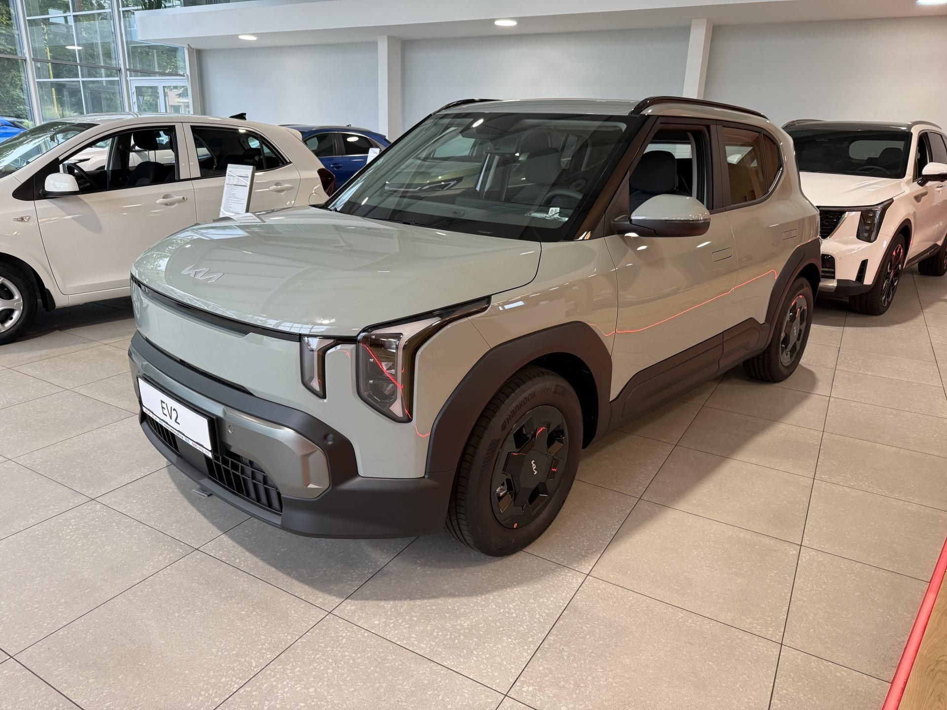 Kia, EV2 QV1 4P 4x2 AIR - fotka 3