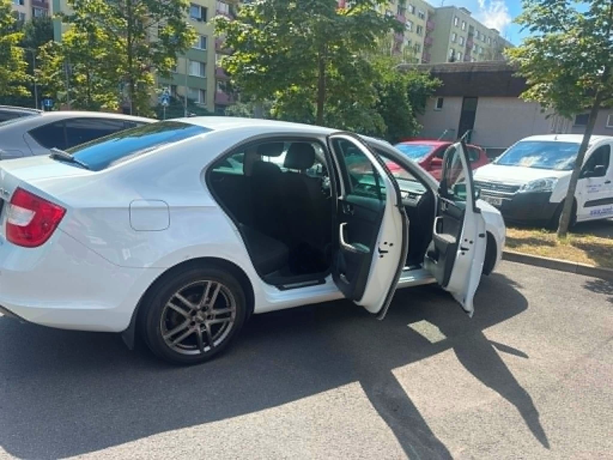 Škoda Rapid, Style 1.2 TSI 81 kW - fotka 6