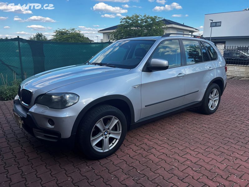 BMW X5, 3.0D, 173KW, ČR, 1maj