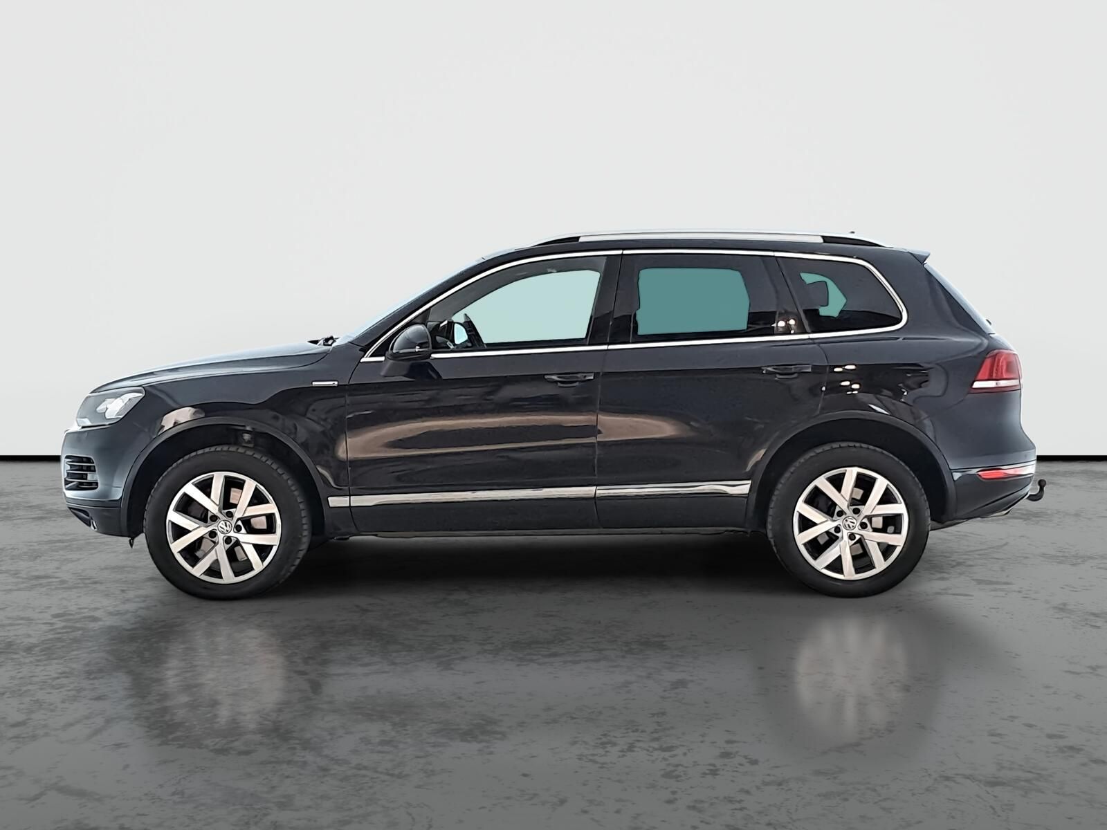 Volkswagen Touareg, 4.2 V8 TDi, 4X4, Automat - fotka 3
