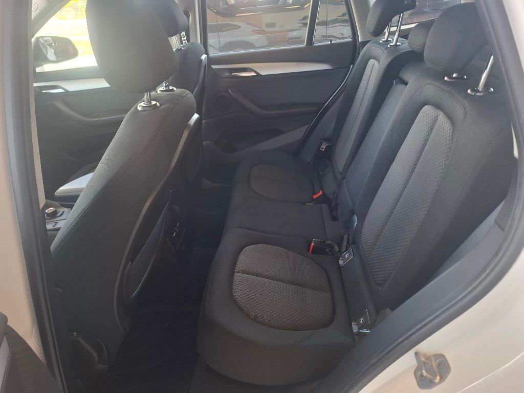 BMW X1, 2.0d 110KW AUT 2017 - fotka 6