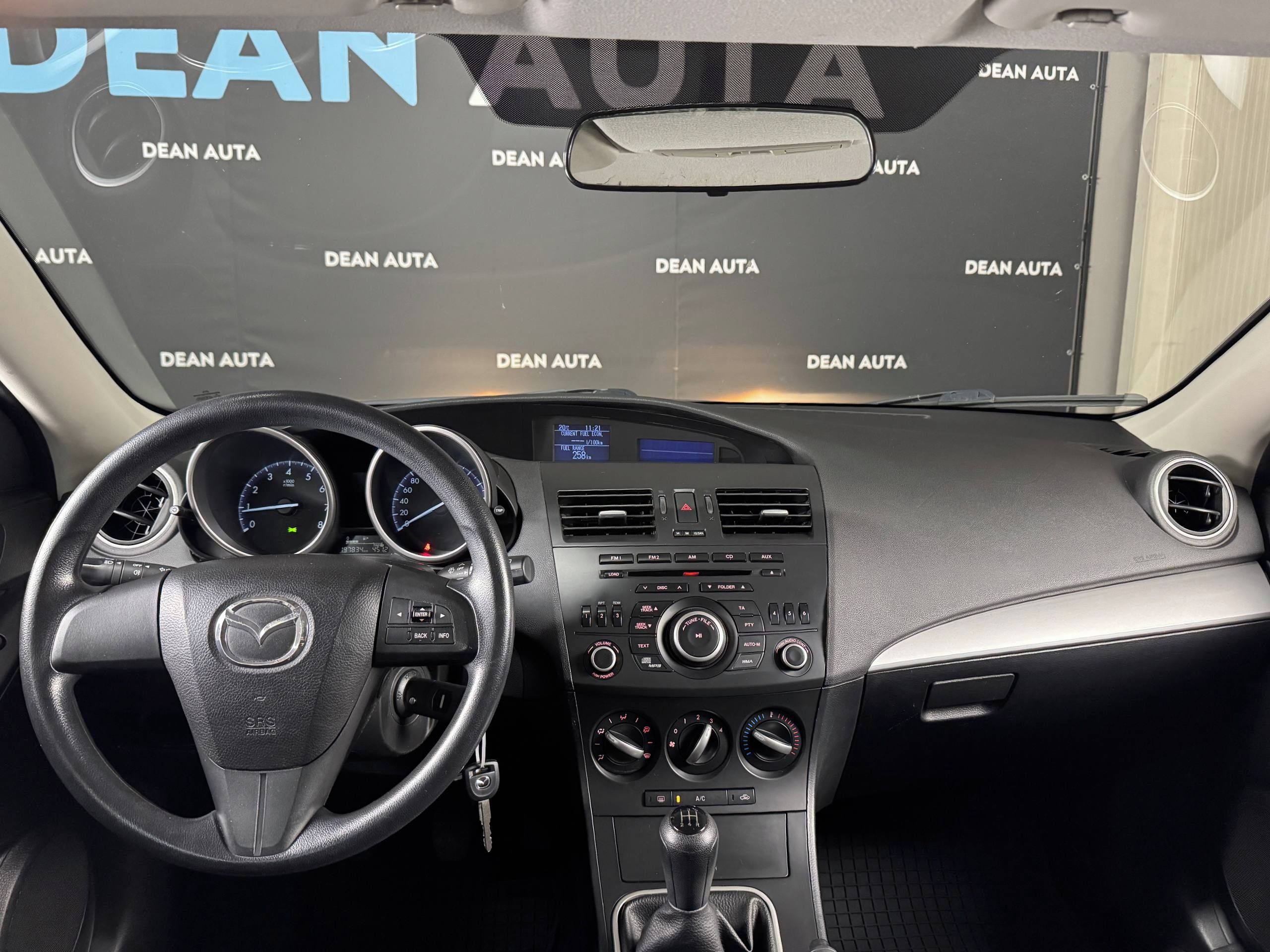 Mazda 3, 1.6i 77kw, ČR, Klima - fotka 6