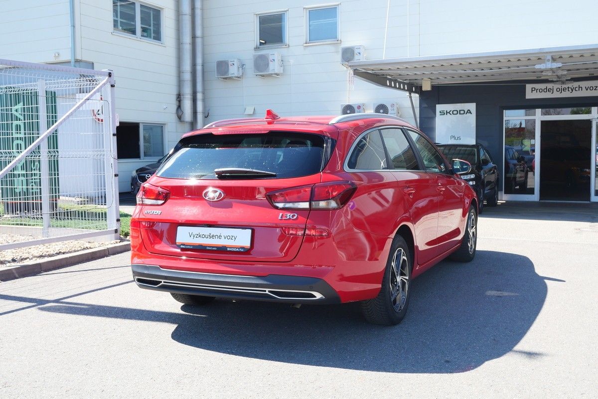 Hyundai i30, 1.0 T-GDi 88kW - fotka 2