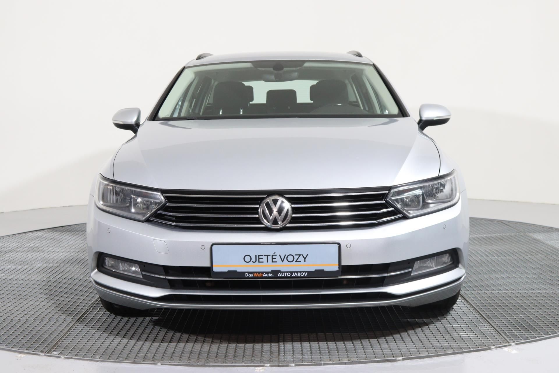 Volkswagen Passat, Variant Comfortline 2,0TDI 110 - fotka 4