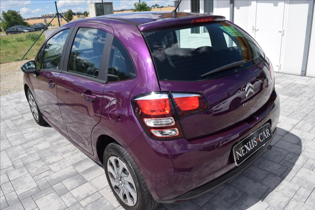 Citroën C3, 1,2 i 60KW NÍZKÉ KM ALU PO STK - fotka 6