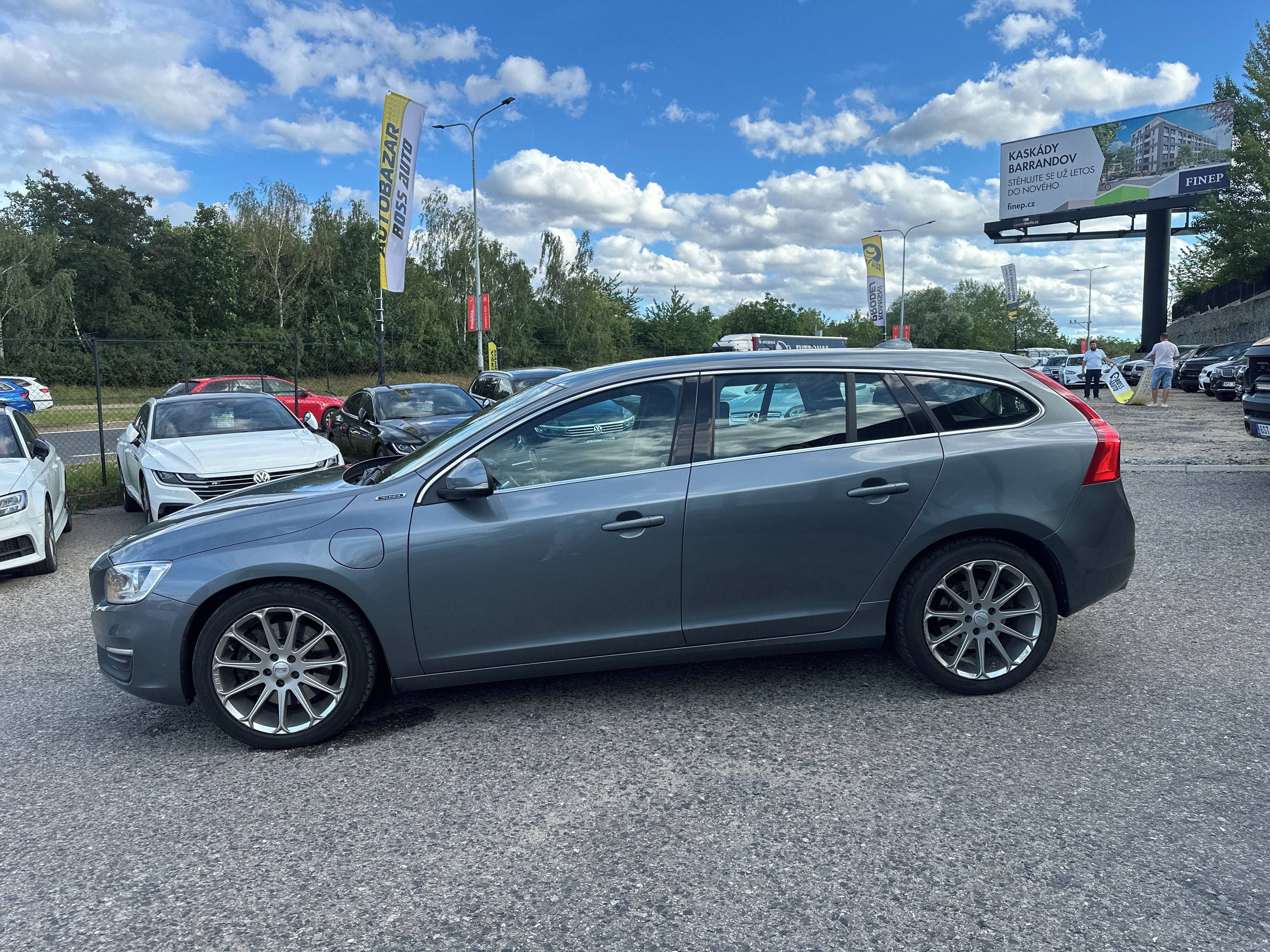 Volvo V60, Volvo V60  2016 - fotka 5