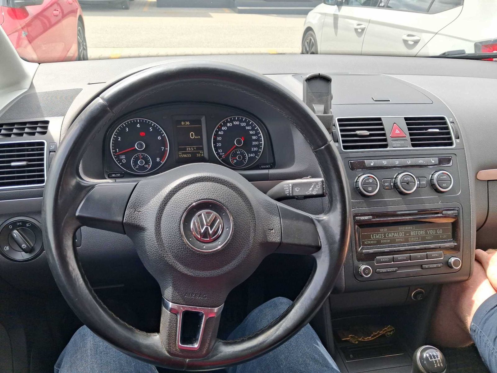 Volkswagen Touran, 1.4 TSI, 7 míst, Serv.kniha - fotka 3