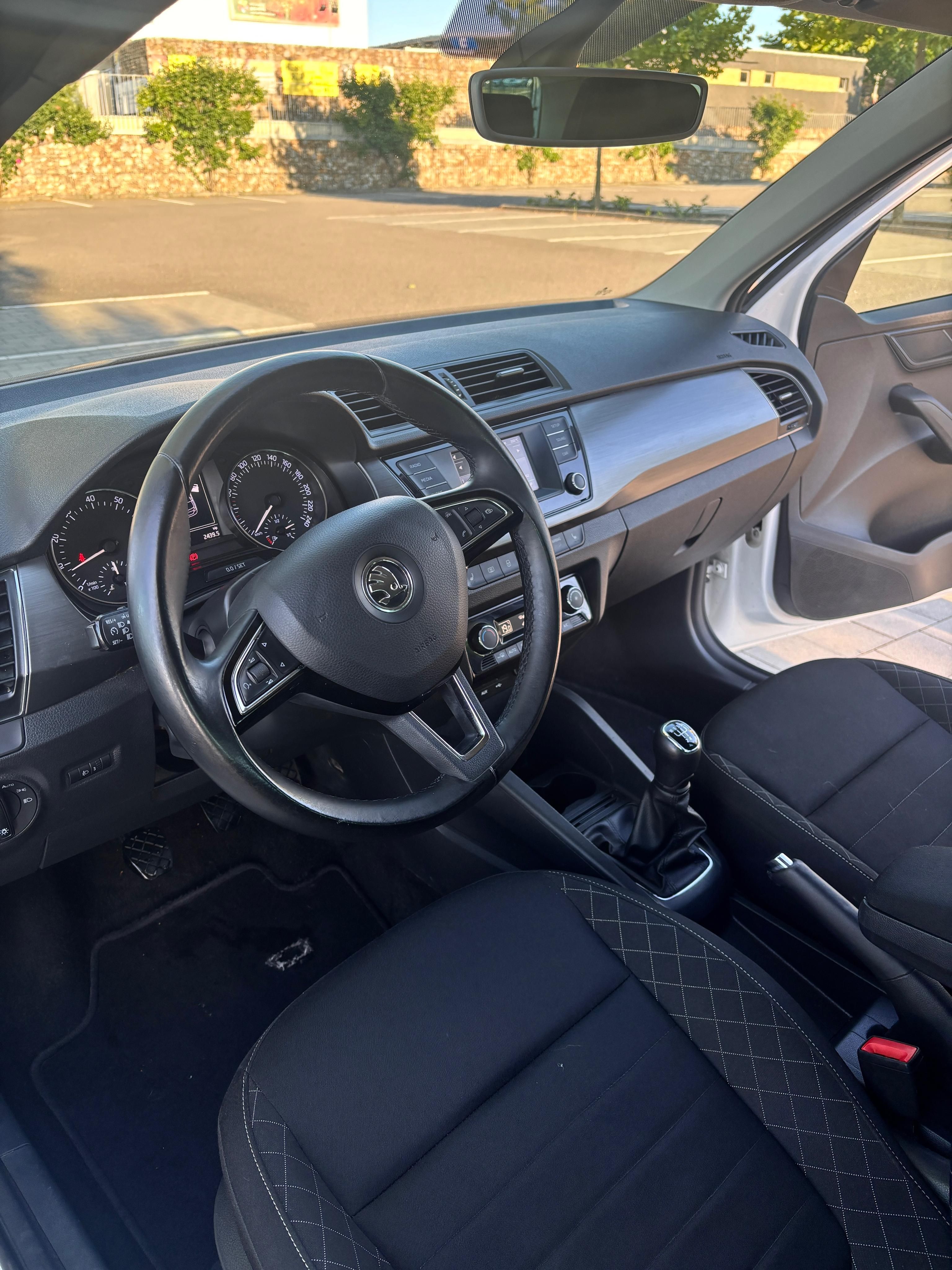 Škoda Fabia, Škoda Fabia III 1.2 TSI 66 kW - fotka 6