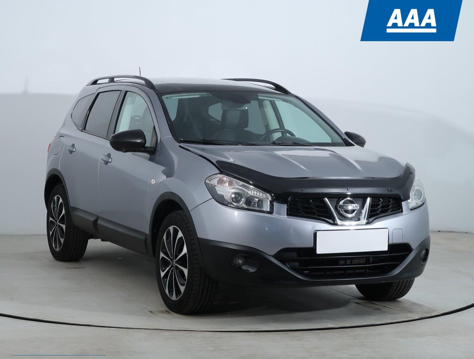 Nissan Qashqai, 1.6 i, 7 míst, ČR,1.maj