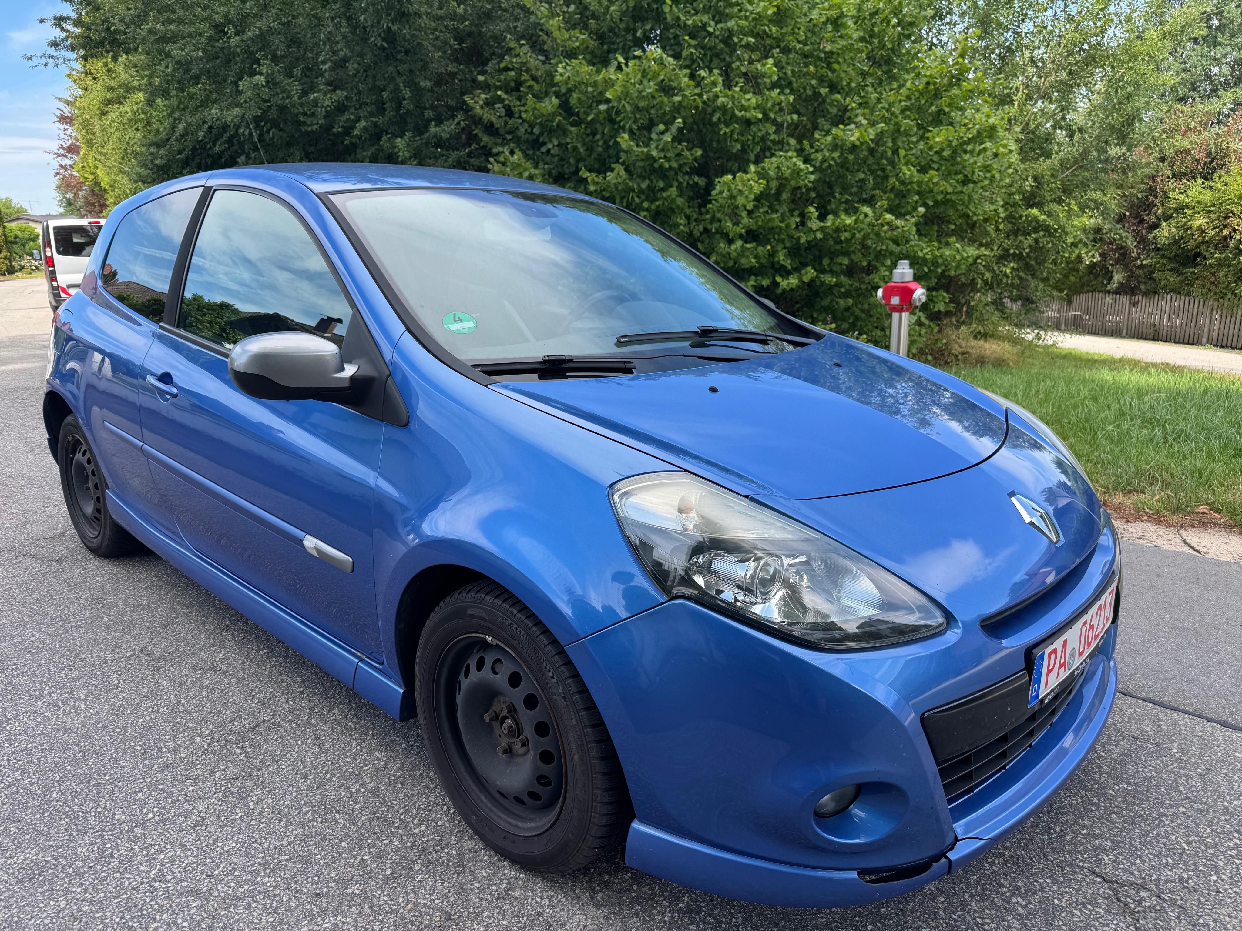 Renault Clio, 1.6 GT Line, 94 KW, 1-majitel - fotka 2