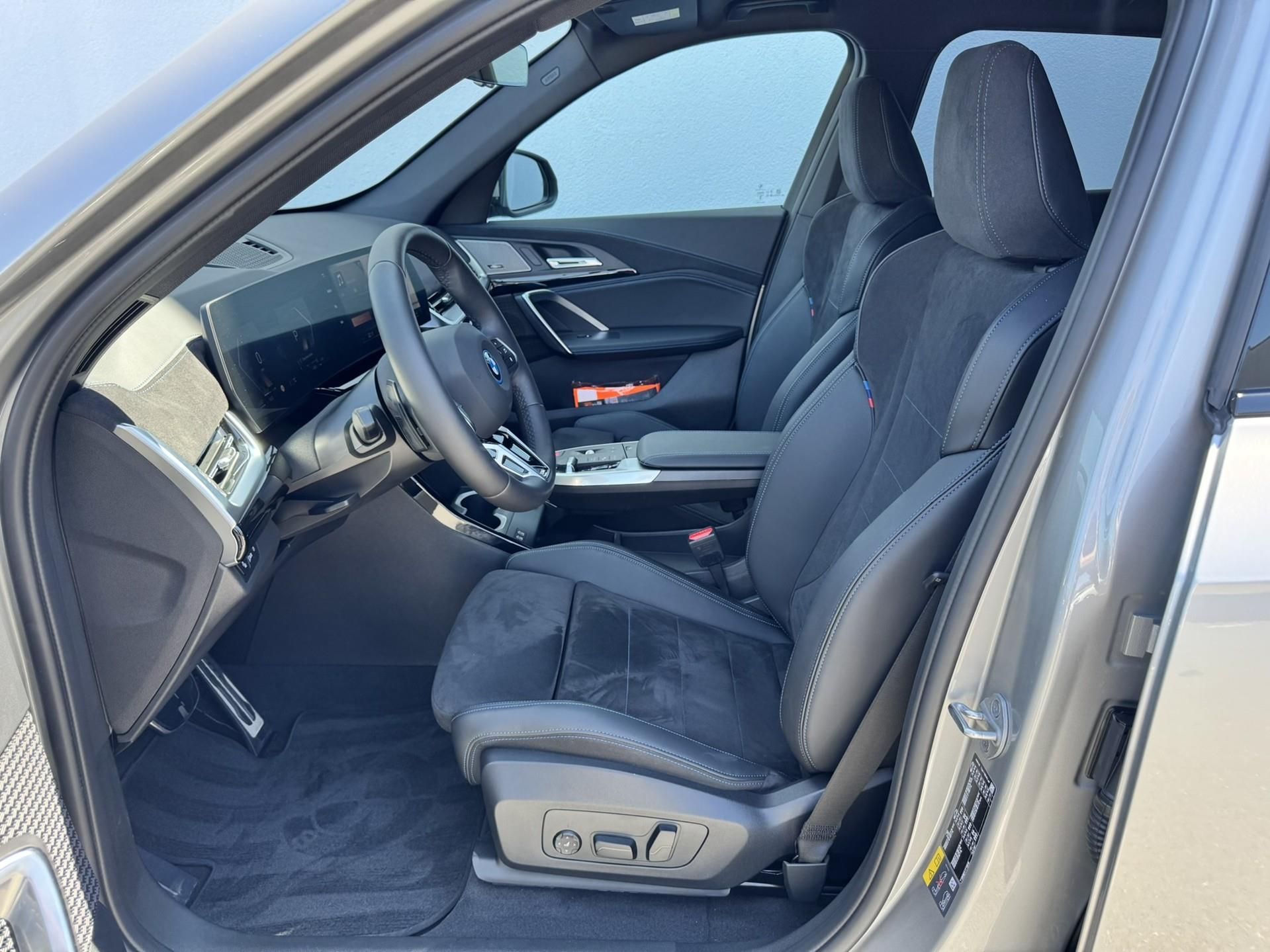 BMW X1, X1 xDrive 25e Mpaket TOP - fotka 6