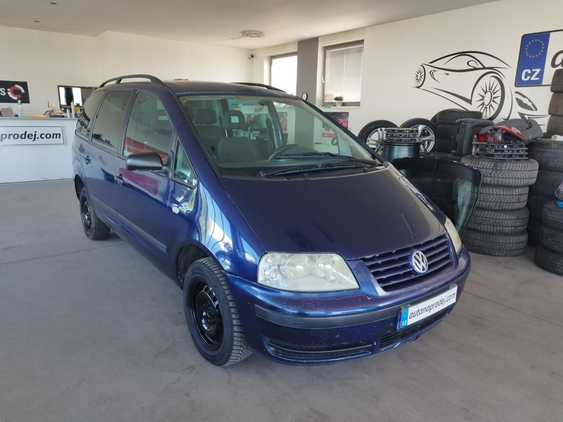 Volkswagen Sharan, 1,9TDI,85KW,7MÍST,TAŽNÝ,KLIMA
