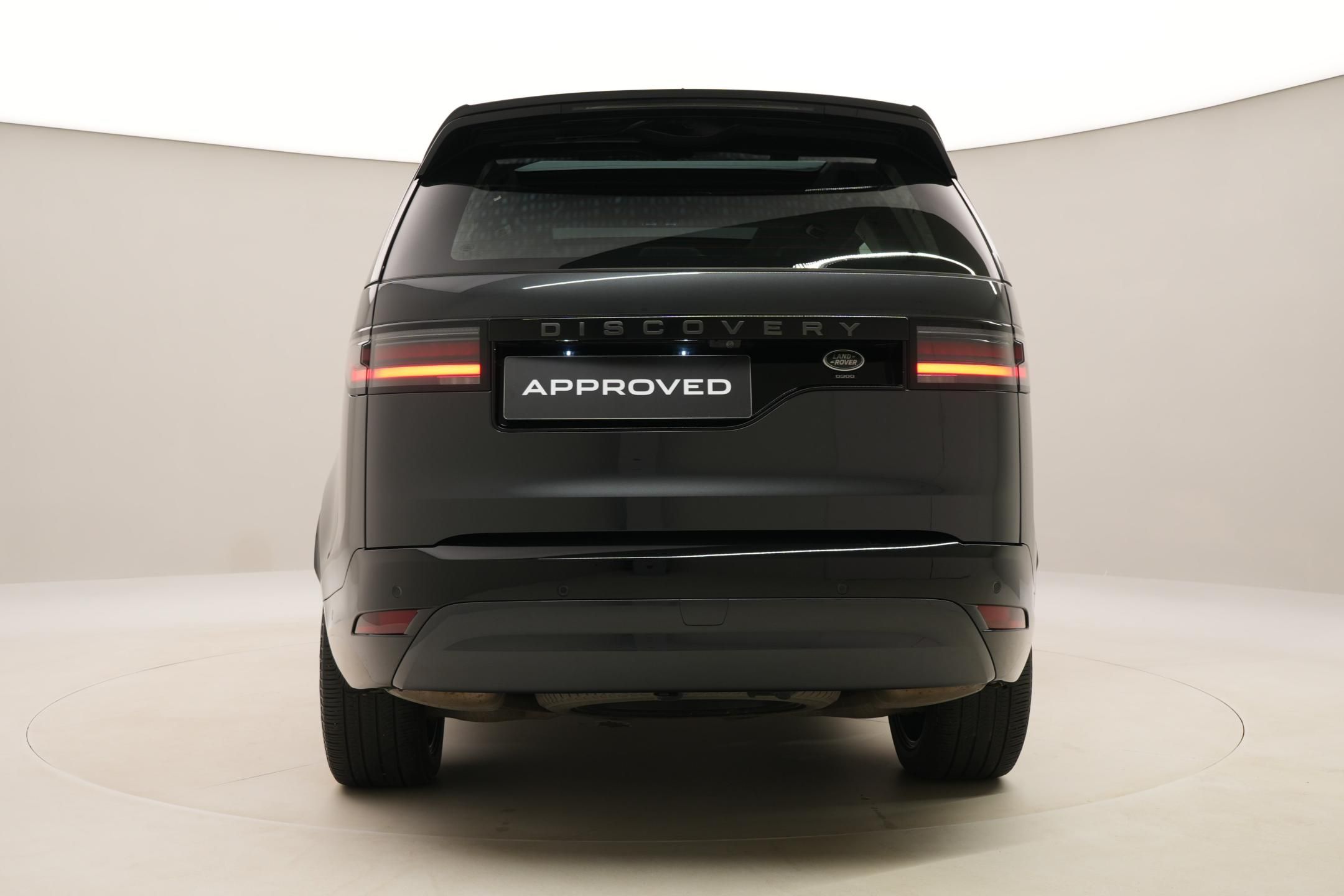Land Rover Discovery, D300 SE R-DYNAMIC AWD AUT - fotka 5