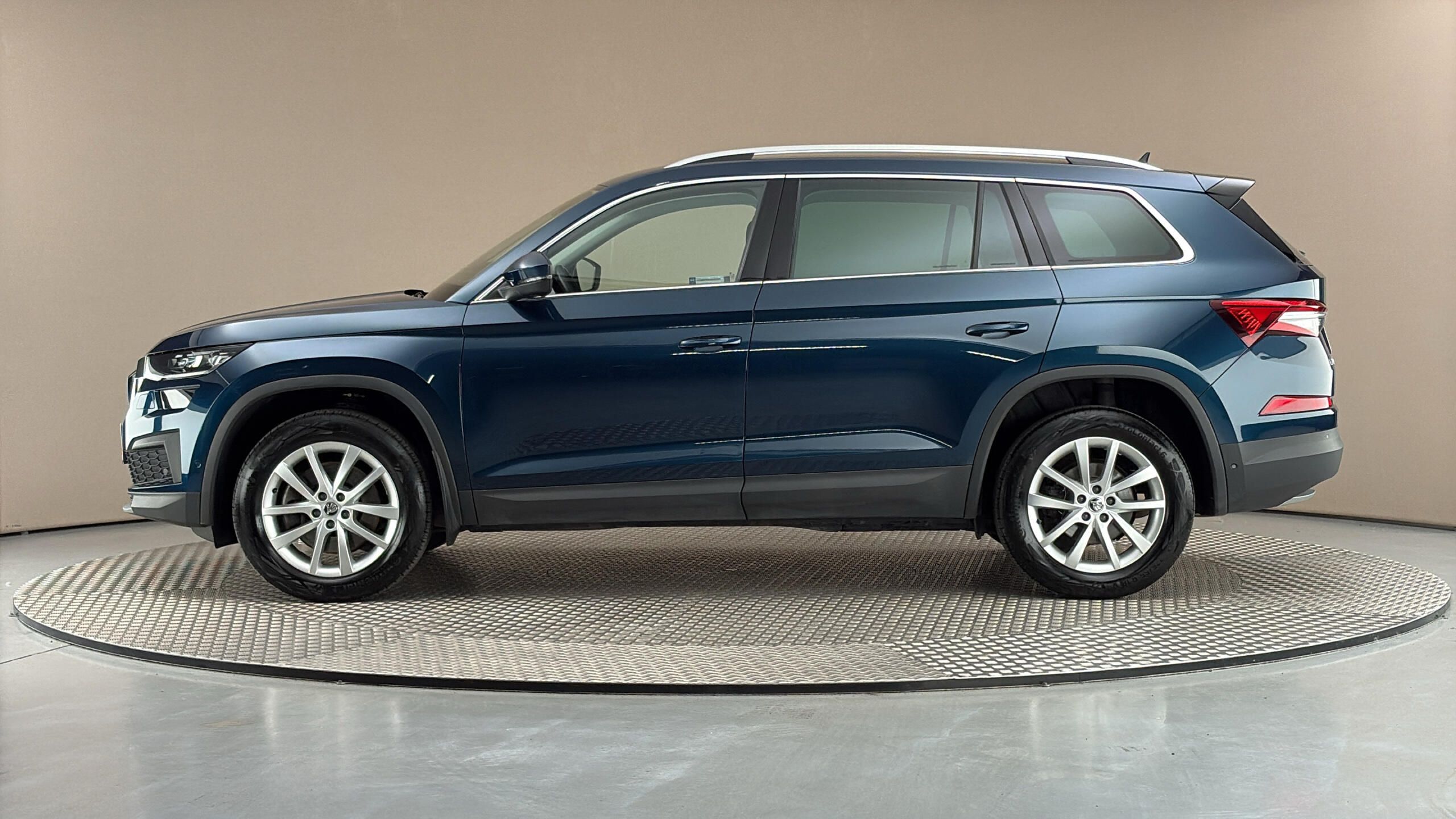 Škoda Kodiaq, 2.0 TDI DSG 4x4 Style - fotka 4
