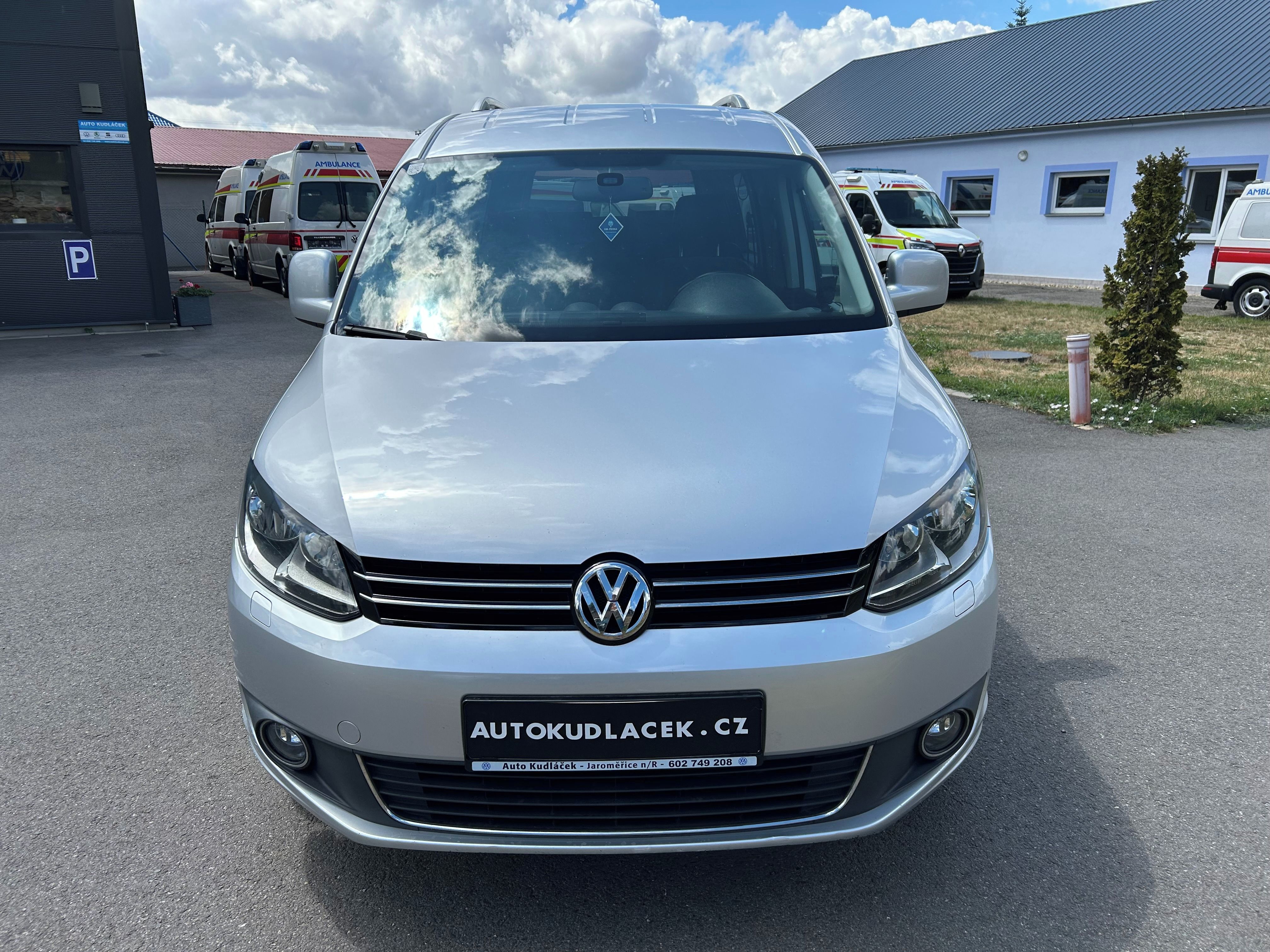 Volkswagen Caddy, Maxi - 1.6 TDI 75kW - 7 míst - fotka 2