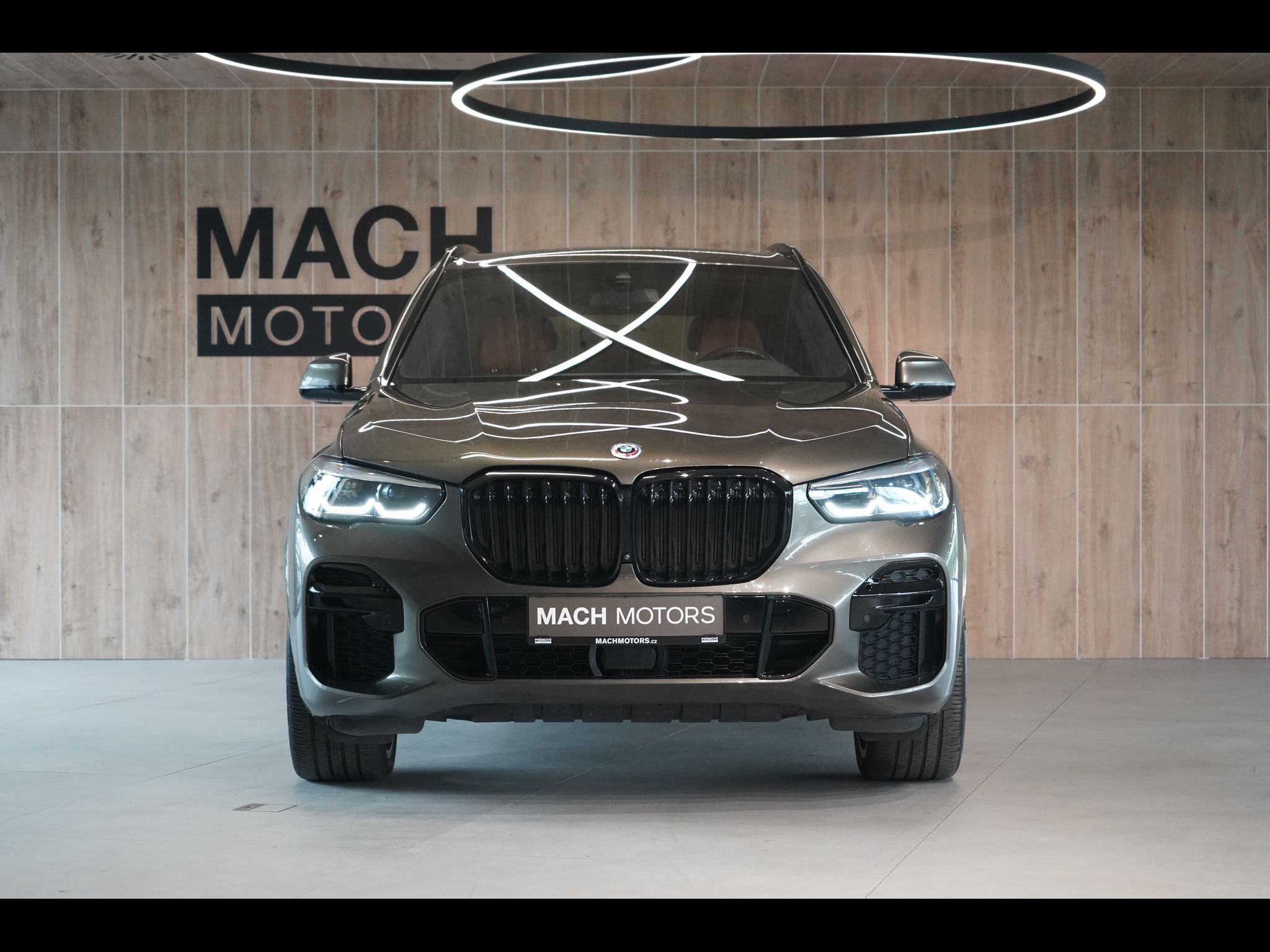 BMW X5, 30d xDrive, Vzduch, Nezávislé - fotka 3