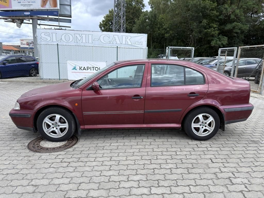 Škoda Octavia, 1.9 TDI 66 kW klima - fotka 3