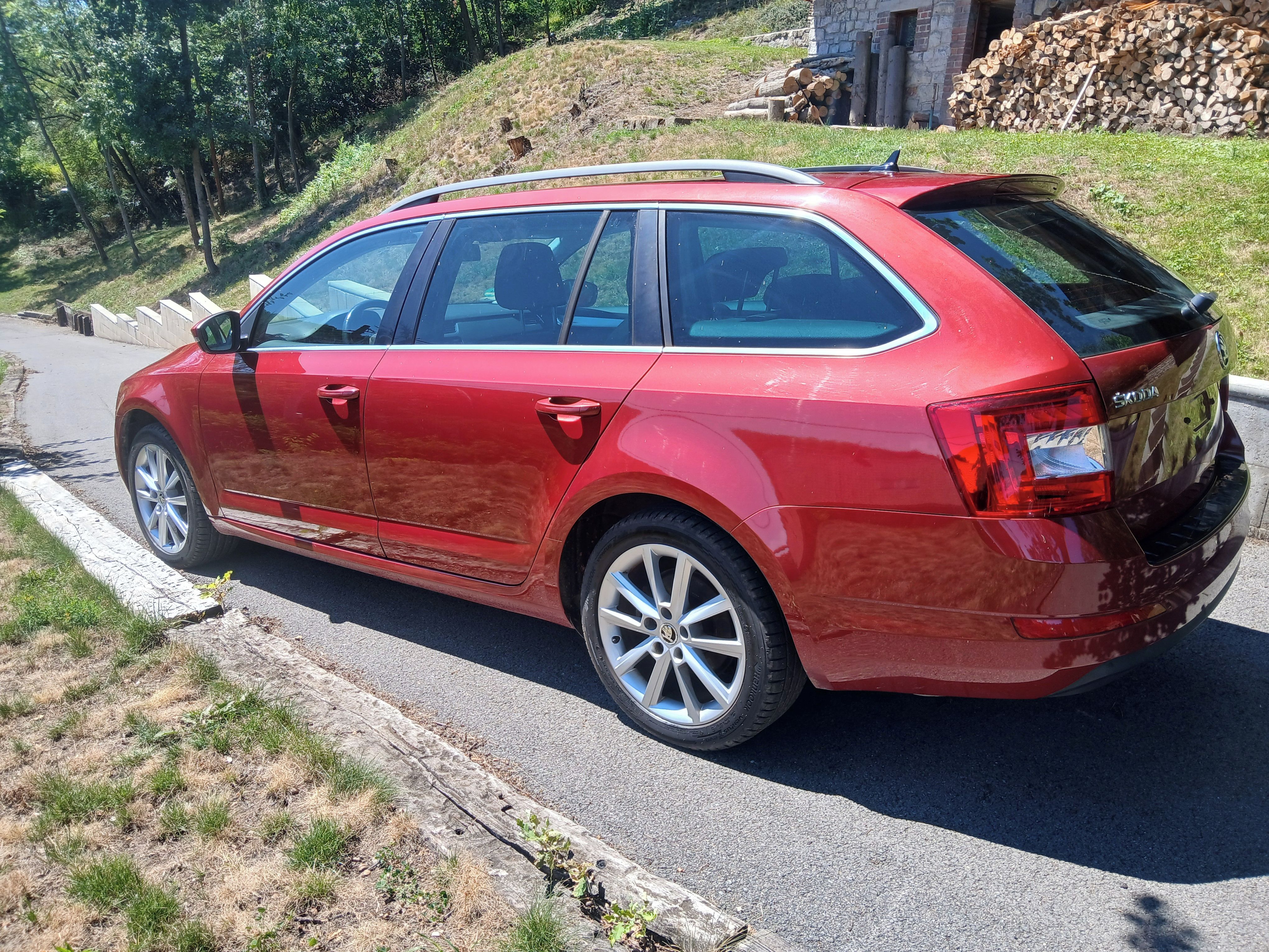 Škoda Octavia, 2,0TDI - fotka 4