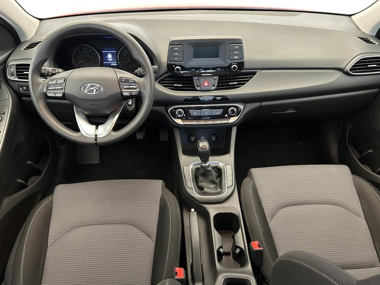 Hyundai i30, 1.5GDi 81kW Start Plus kombi - fotka 5