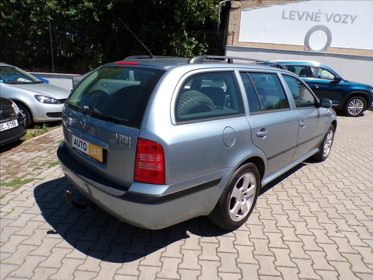 Škoda Octavia, 1,8 20V-TURBO  TAŽNÉ ZAŘÍZENÍ - fotka 5