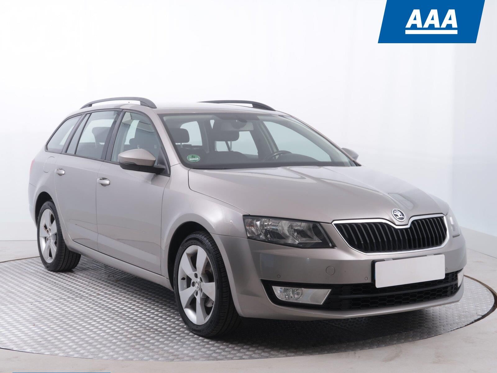 Škoda Octavia, 1.6 TDI, Automatická klima