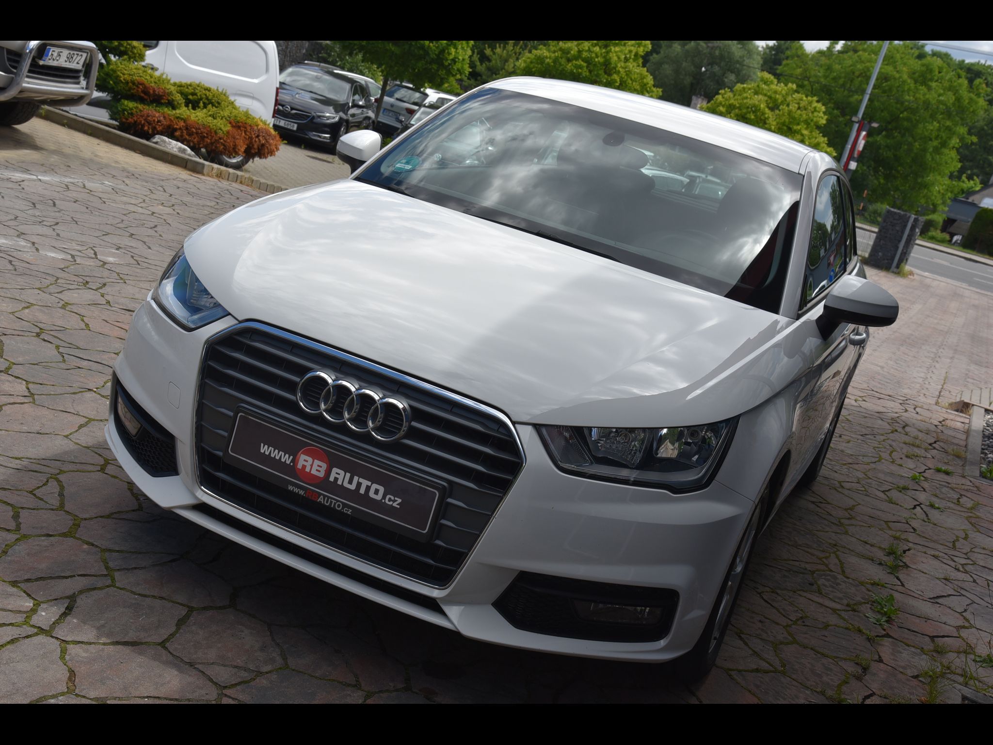 Audi A1, 1.0 TFSi 70 kw Ultra - fotka 3