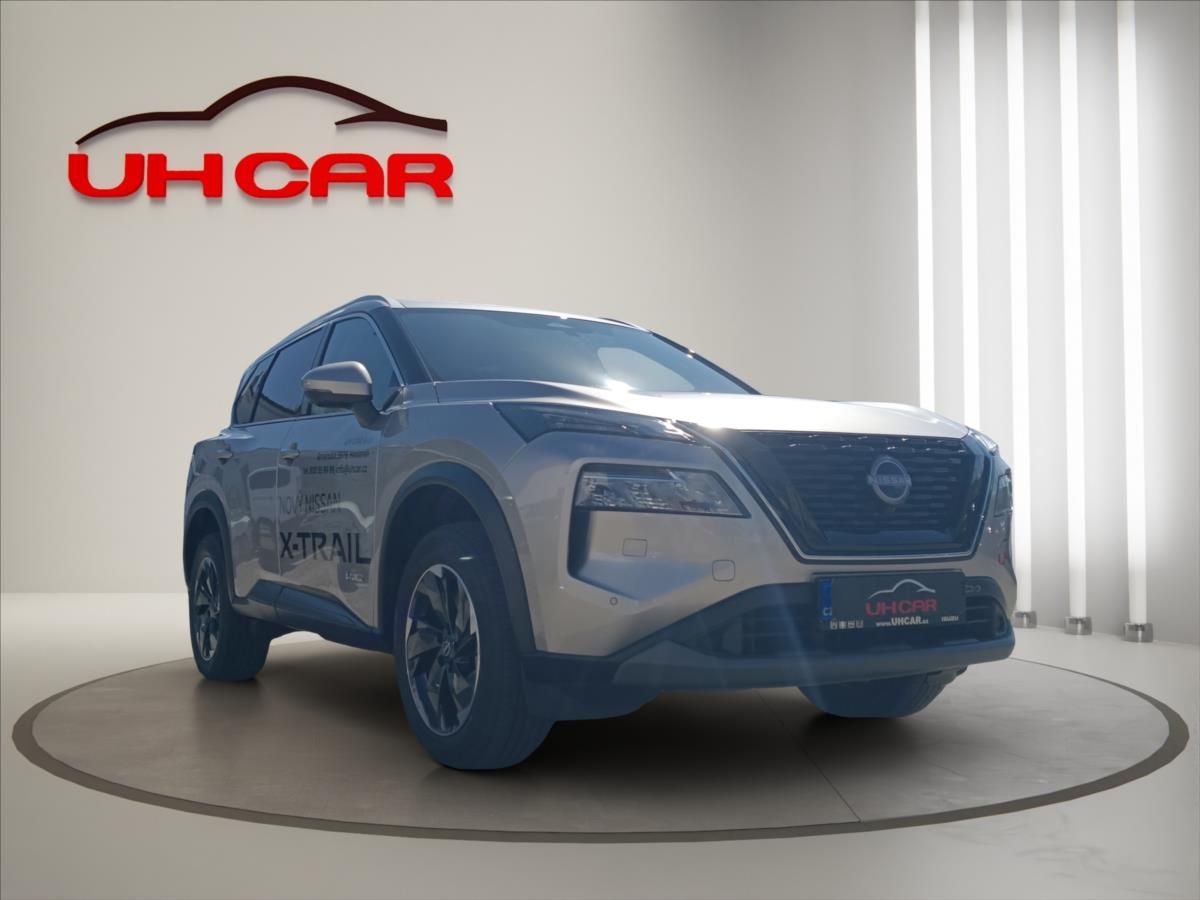 Nissan X-Trail, 1,5 e-POWER e-FORCE 4WD 213k - fotka 3
