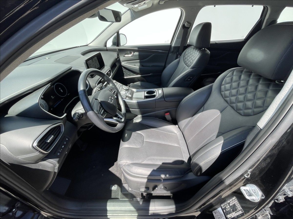 Hyundai Santa Fe, 2,2 CRDi 4x4 DCT Style ACC+NAV - fotka 3