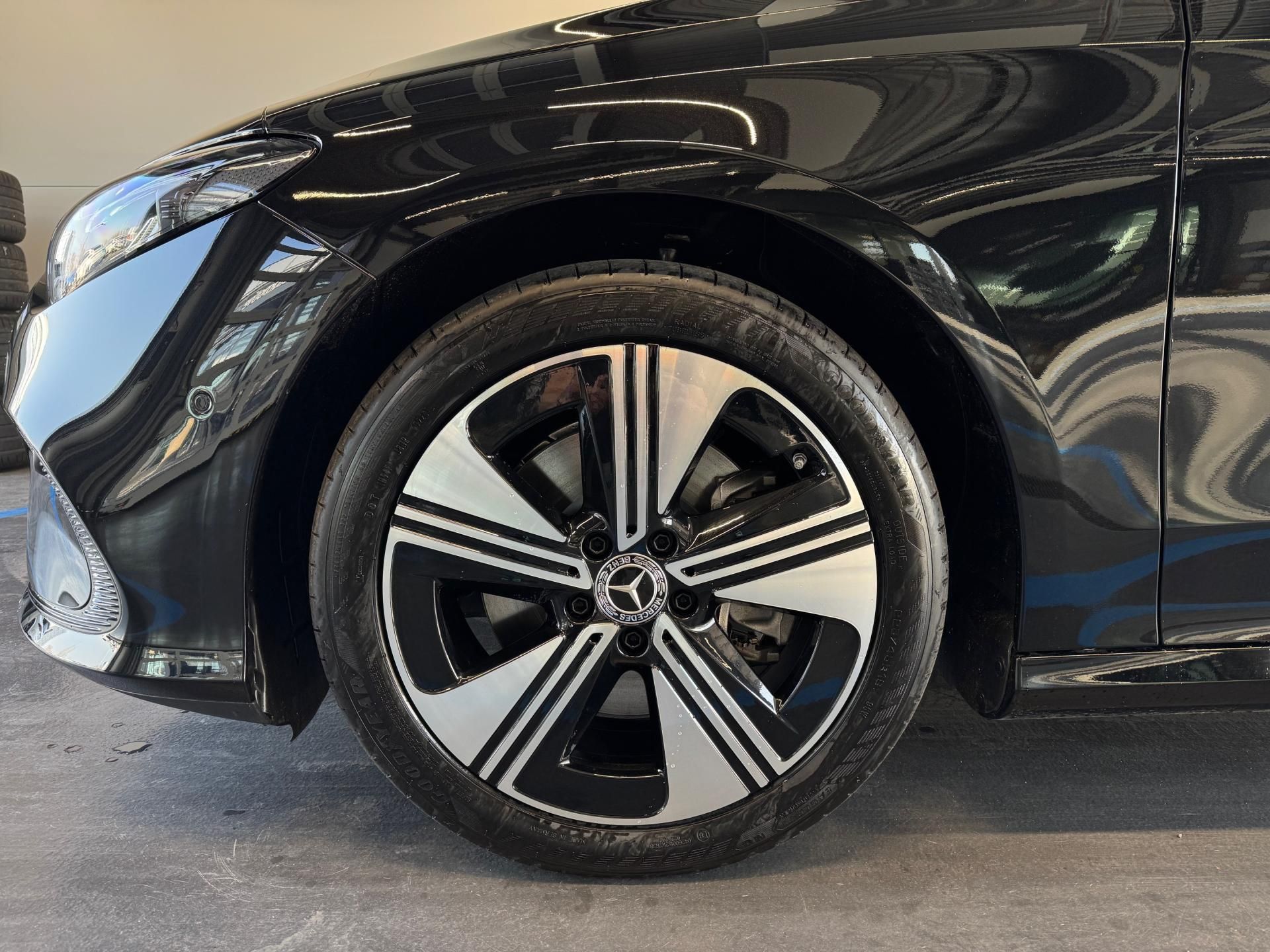 Mercedes-Benz CLA, CLA 250+ EQ Shooting Brake - fotka 3
