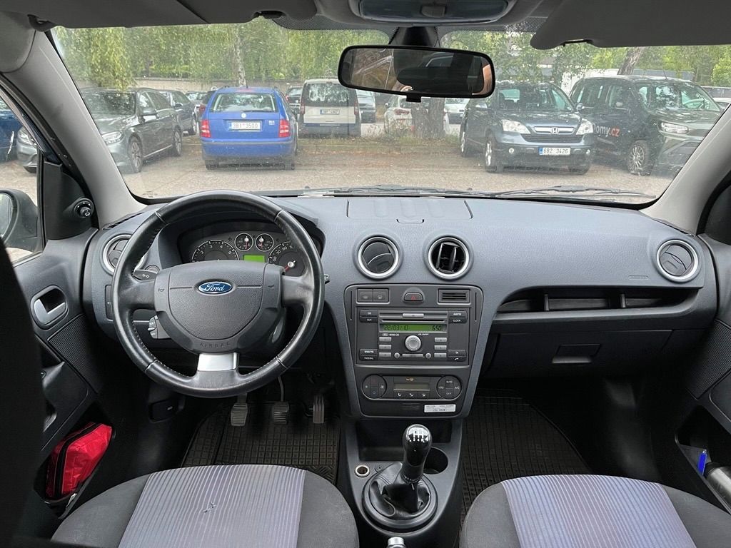 Ford Fusion - fotka 6