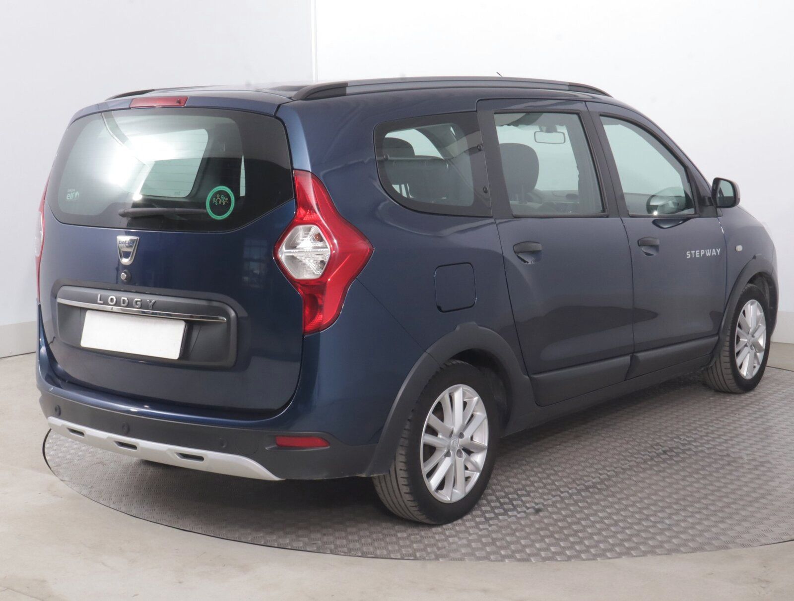 Dacia Lodgy, 1.3 TCe, Stepway, 7 míst - fotka 5