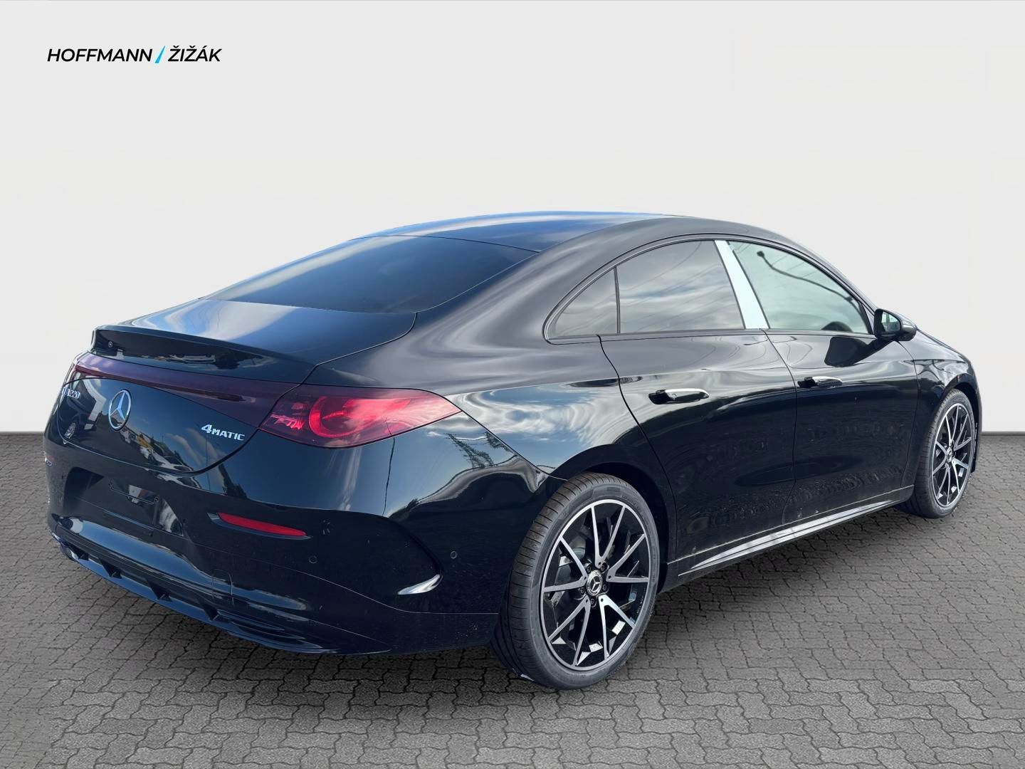 Mercedes-Benz, CLA 220 4MATIC - fotka 5