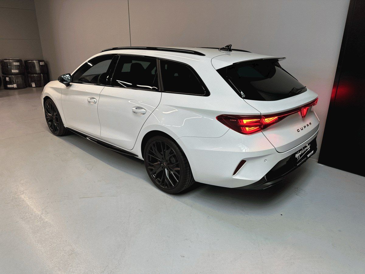 Cupra Leon, SP 1.5 eTSI 150 DSG Black Edit - fotka 5