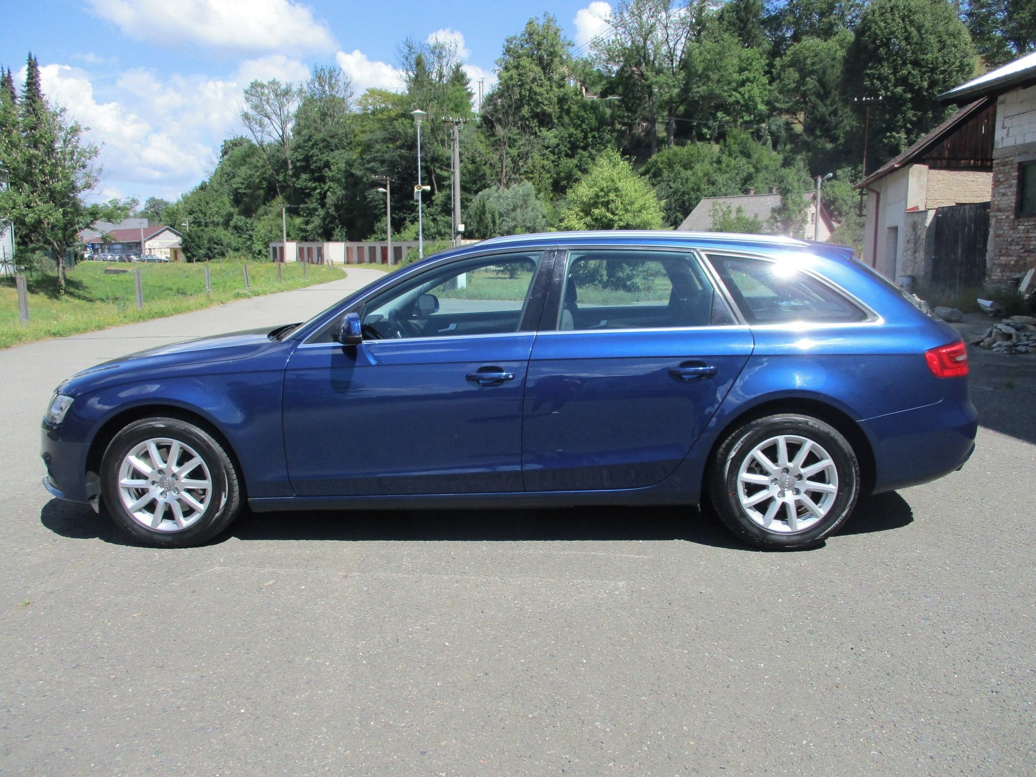 Audi A4 Avant, 1.8 TFSi - Pěkný stav - fotka 2