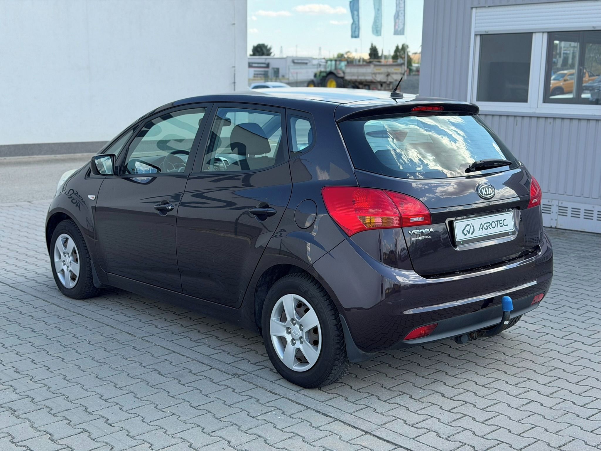 Kia Venga, 1.4 CVVT 66 kW Play - fotka 5