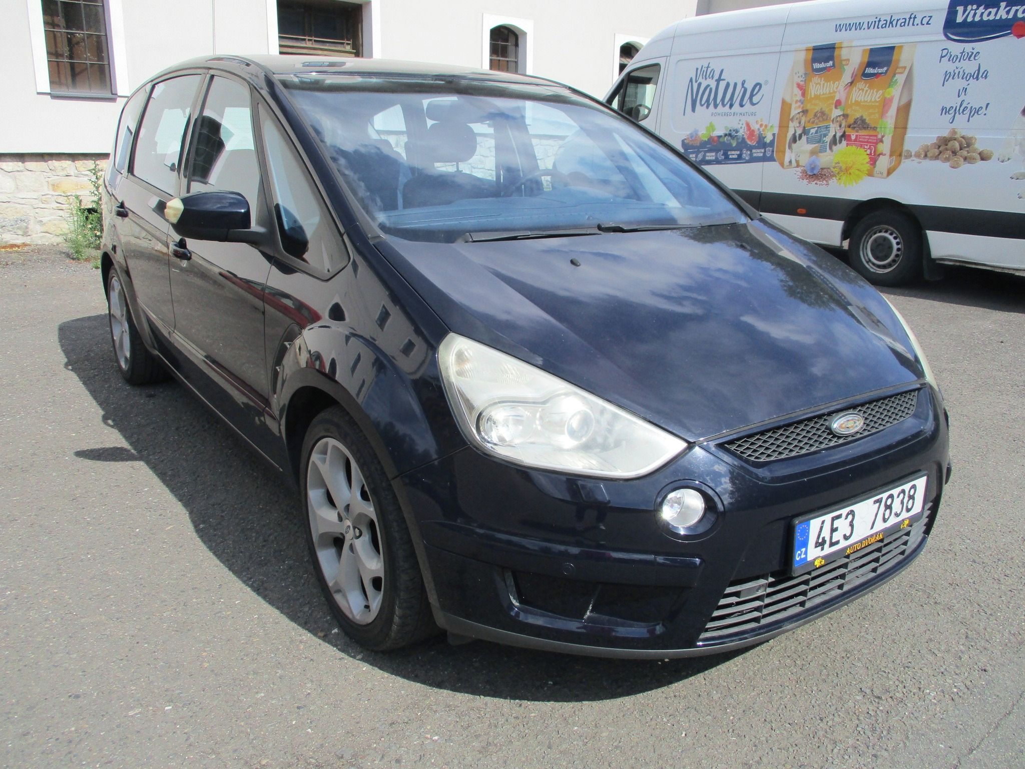 Ford S-MAX, 2.0 TDCi - tažné zařízení - fotka 4