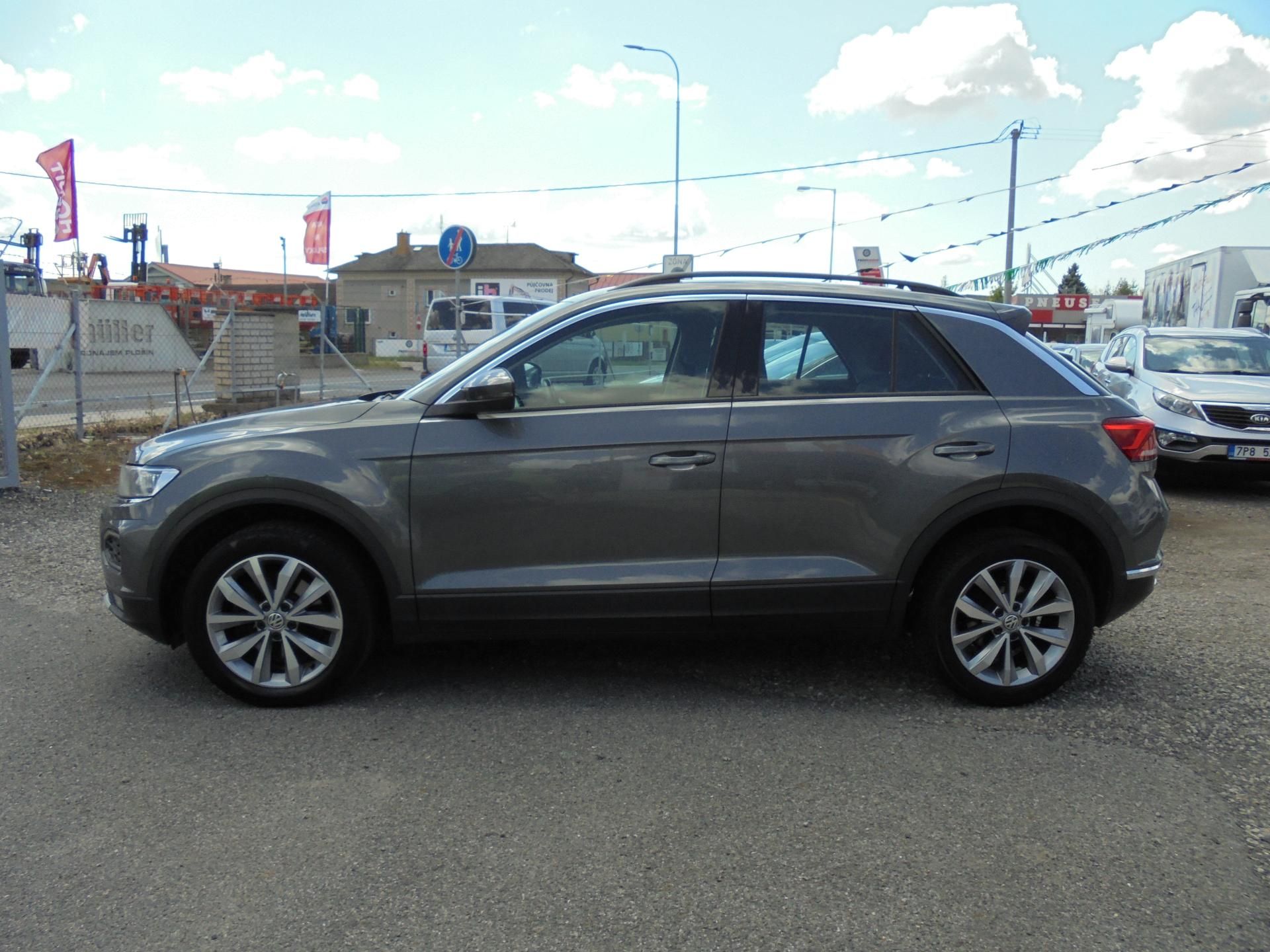 Volkswagen T-Roc, 2.0TDI 110kw-ČR-SERVISKA - fotka 4